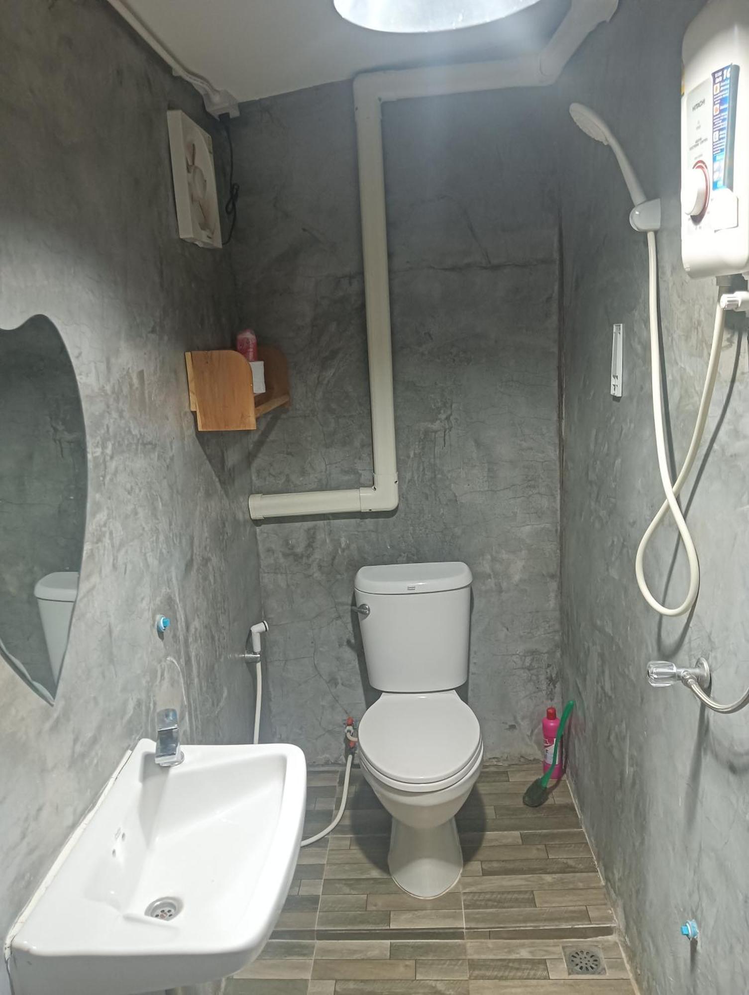 Baan Hostel
