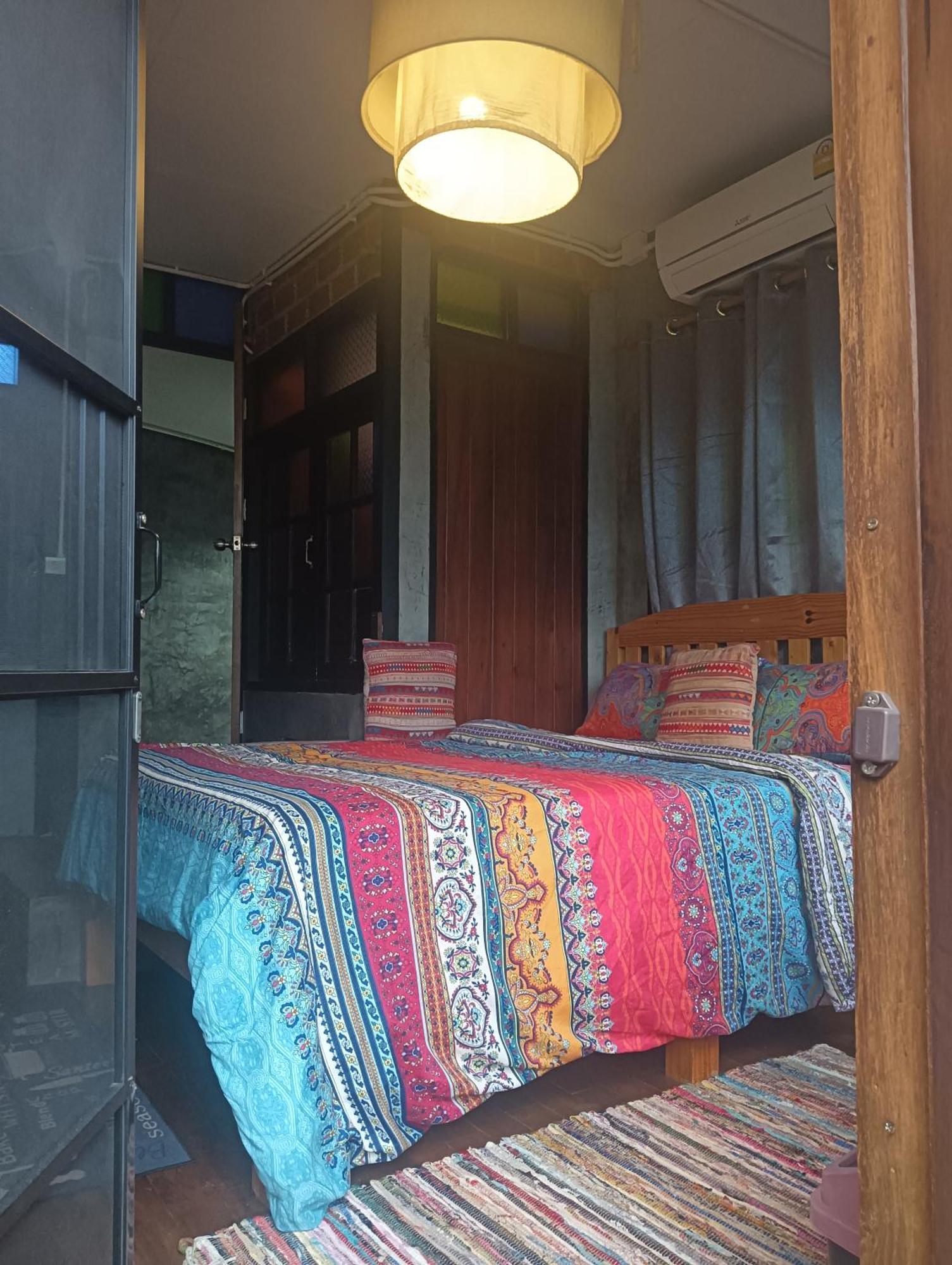 Baan Hostel