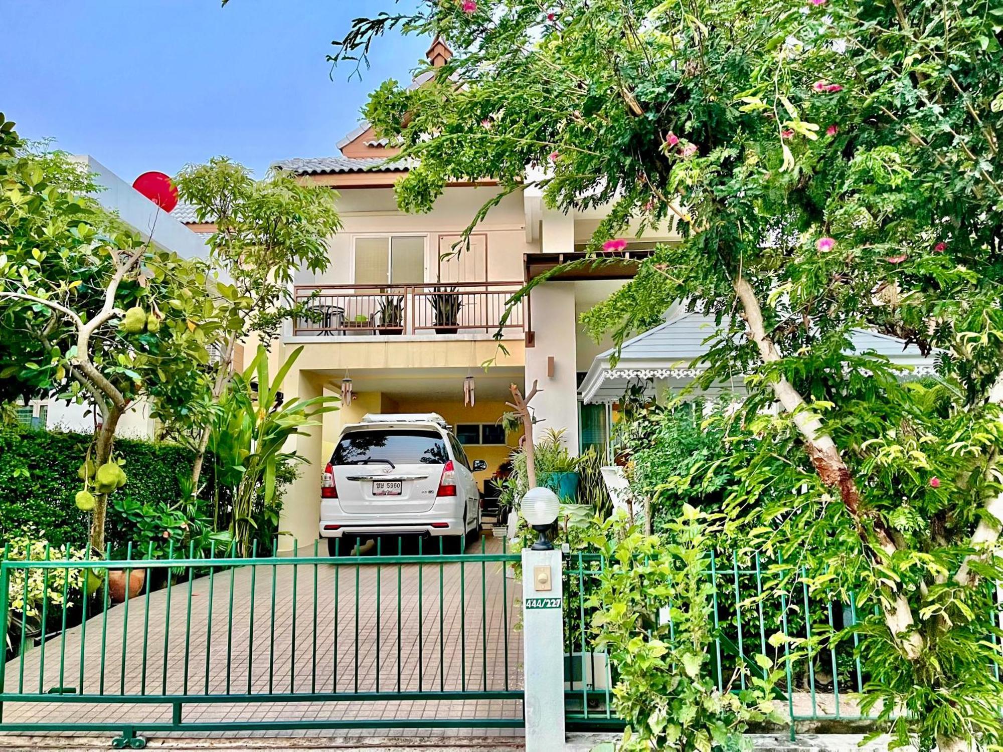 Modern Thai Style Garden * Chiang Mai