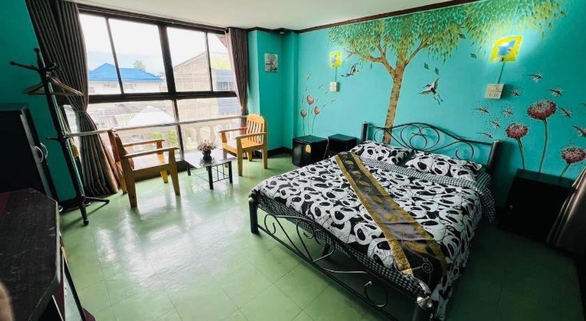 Panda Hostel *