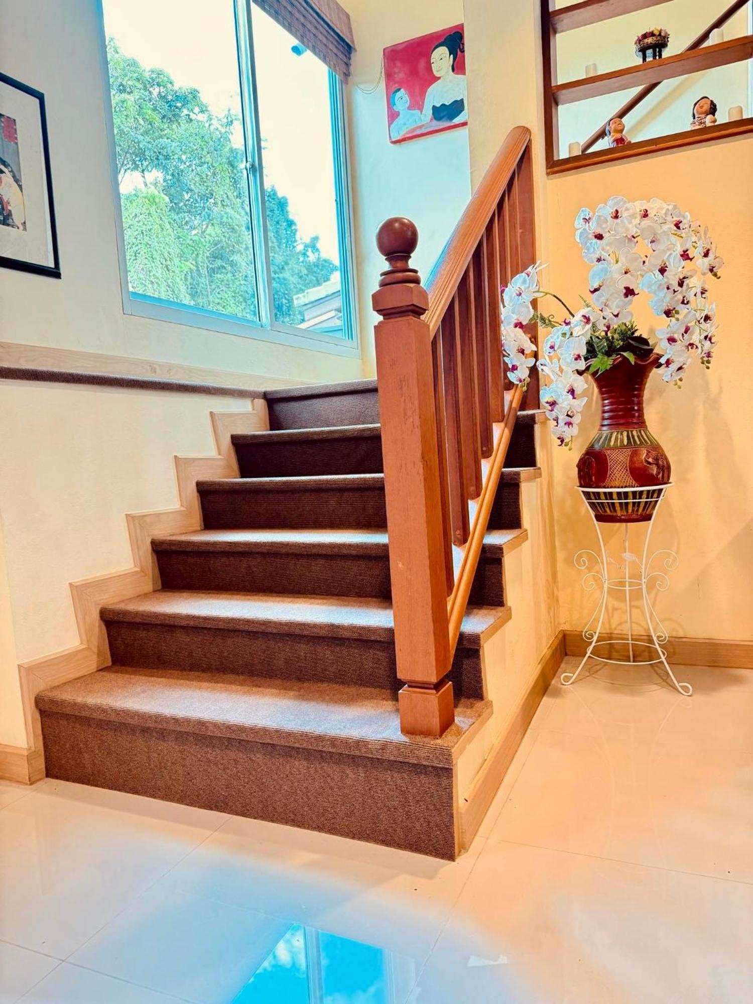 Modern Thai Style Garden