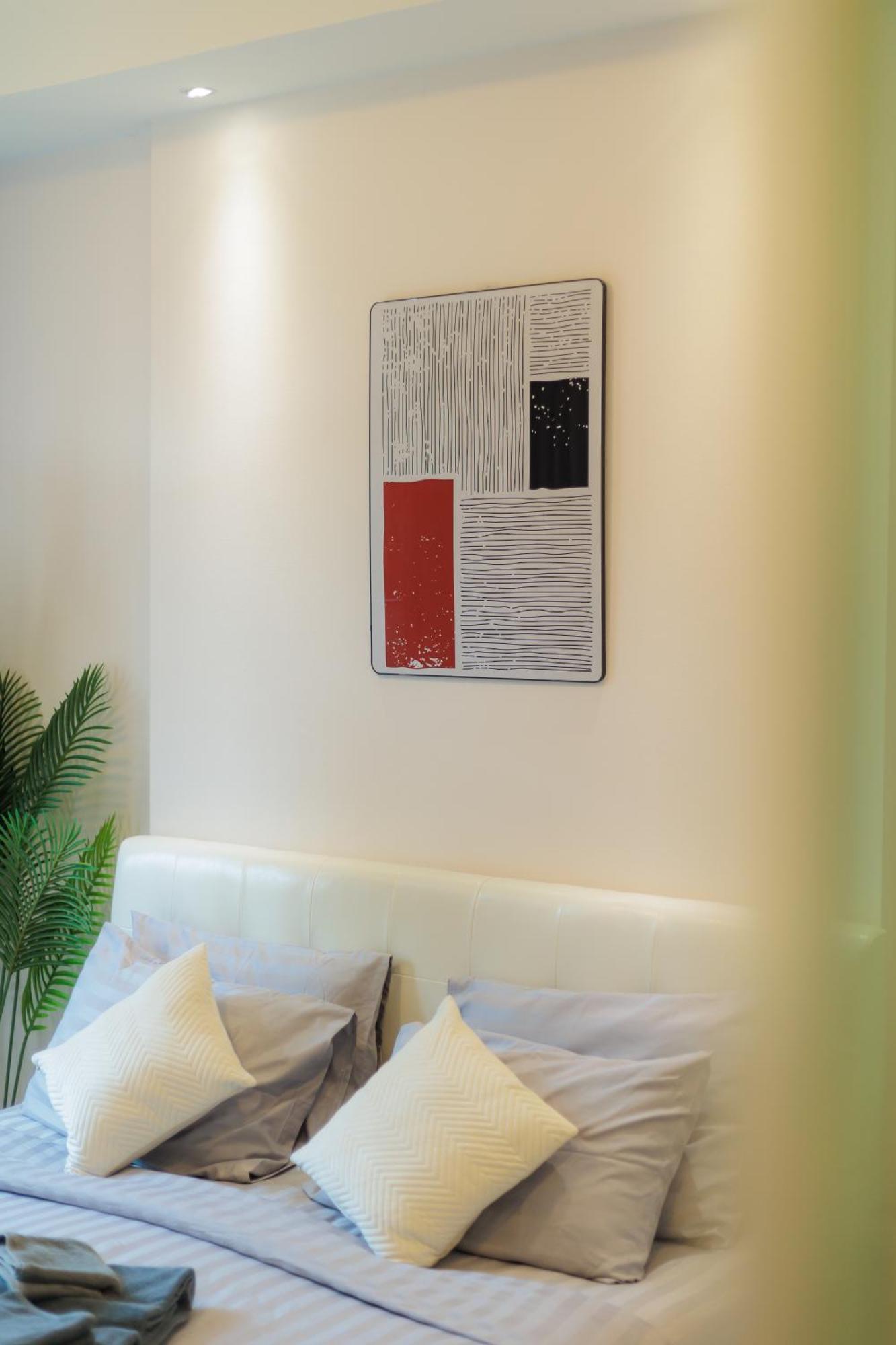 Stylish Near Fest Apartment