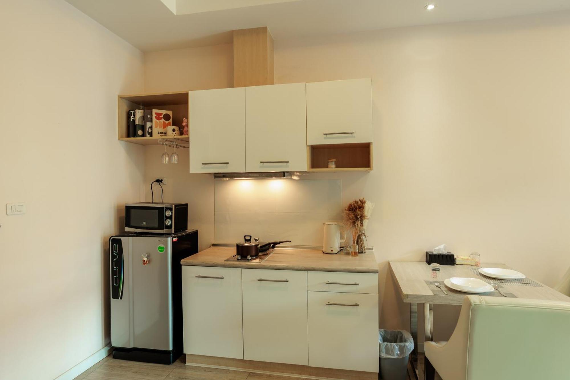 Stylish Near Fest Apartment