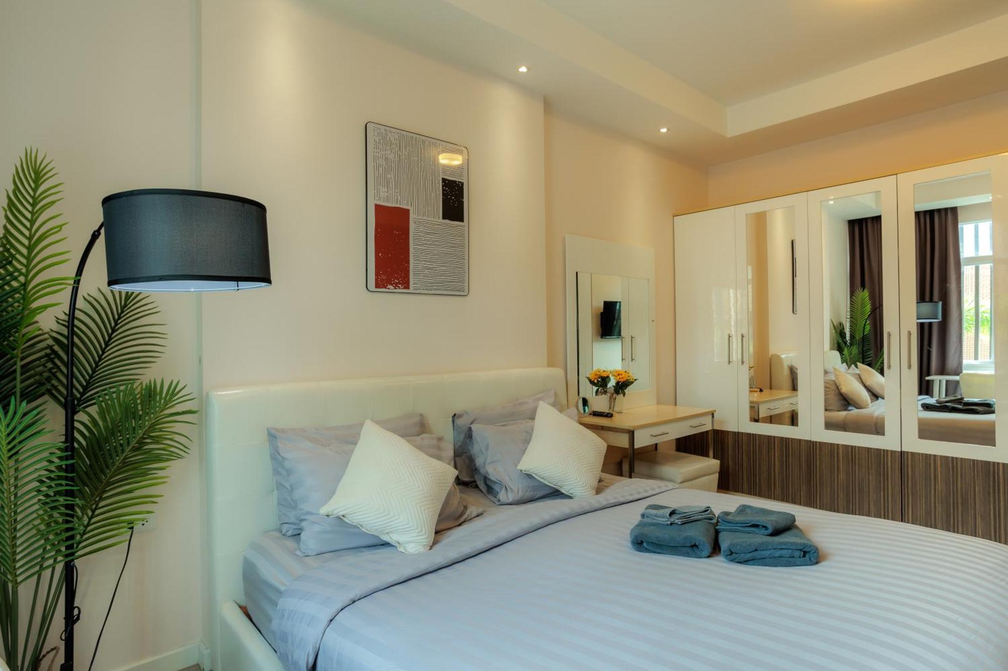 Stylish Near Fest Apartment *