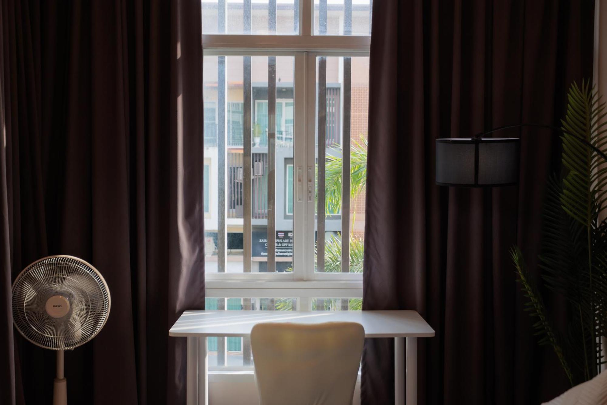 Stylish Near Fest Apartment Chiang Mai