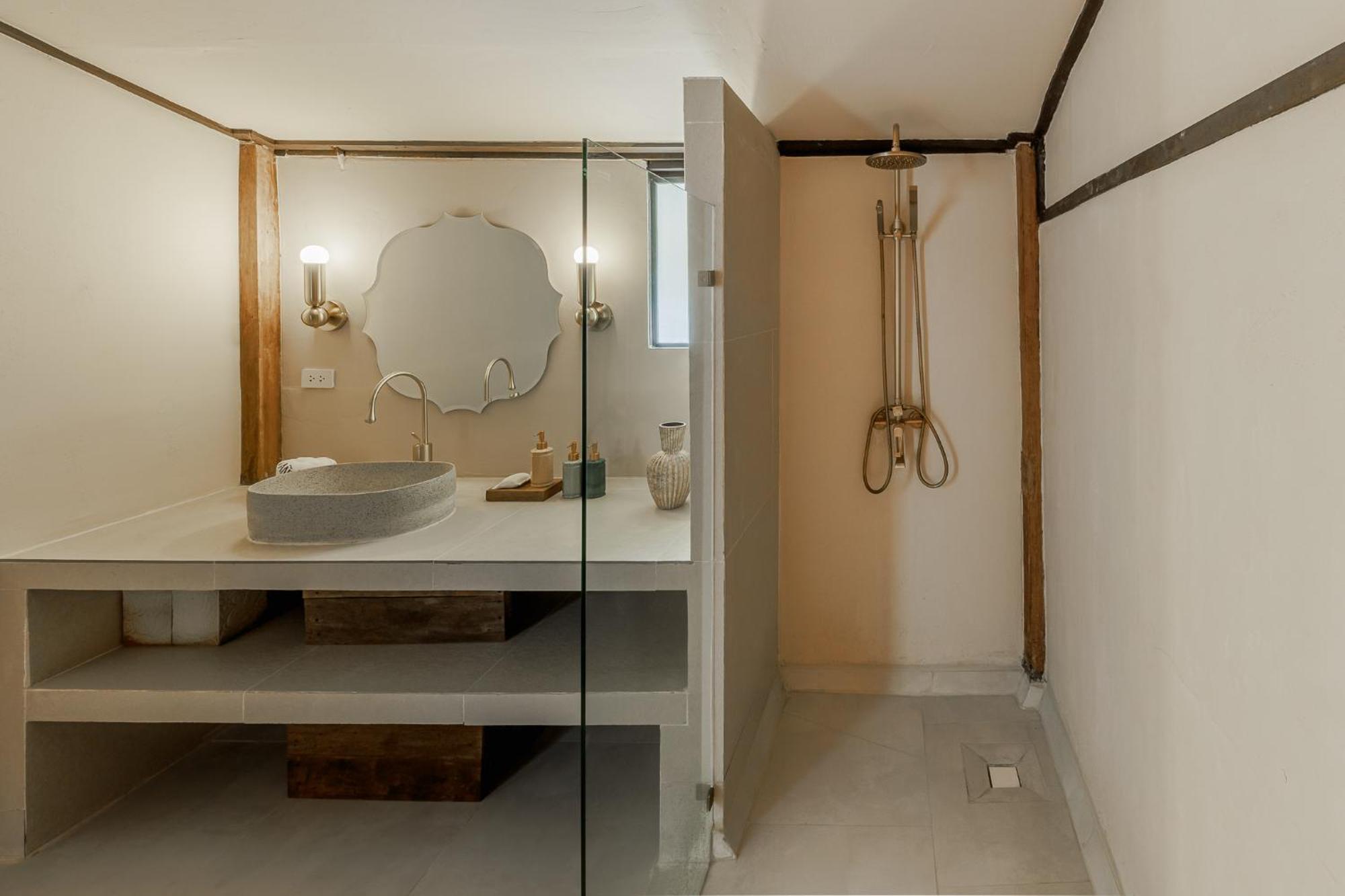 Villa Tanpuri Thapea - Prime Location Estate *