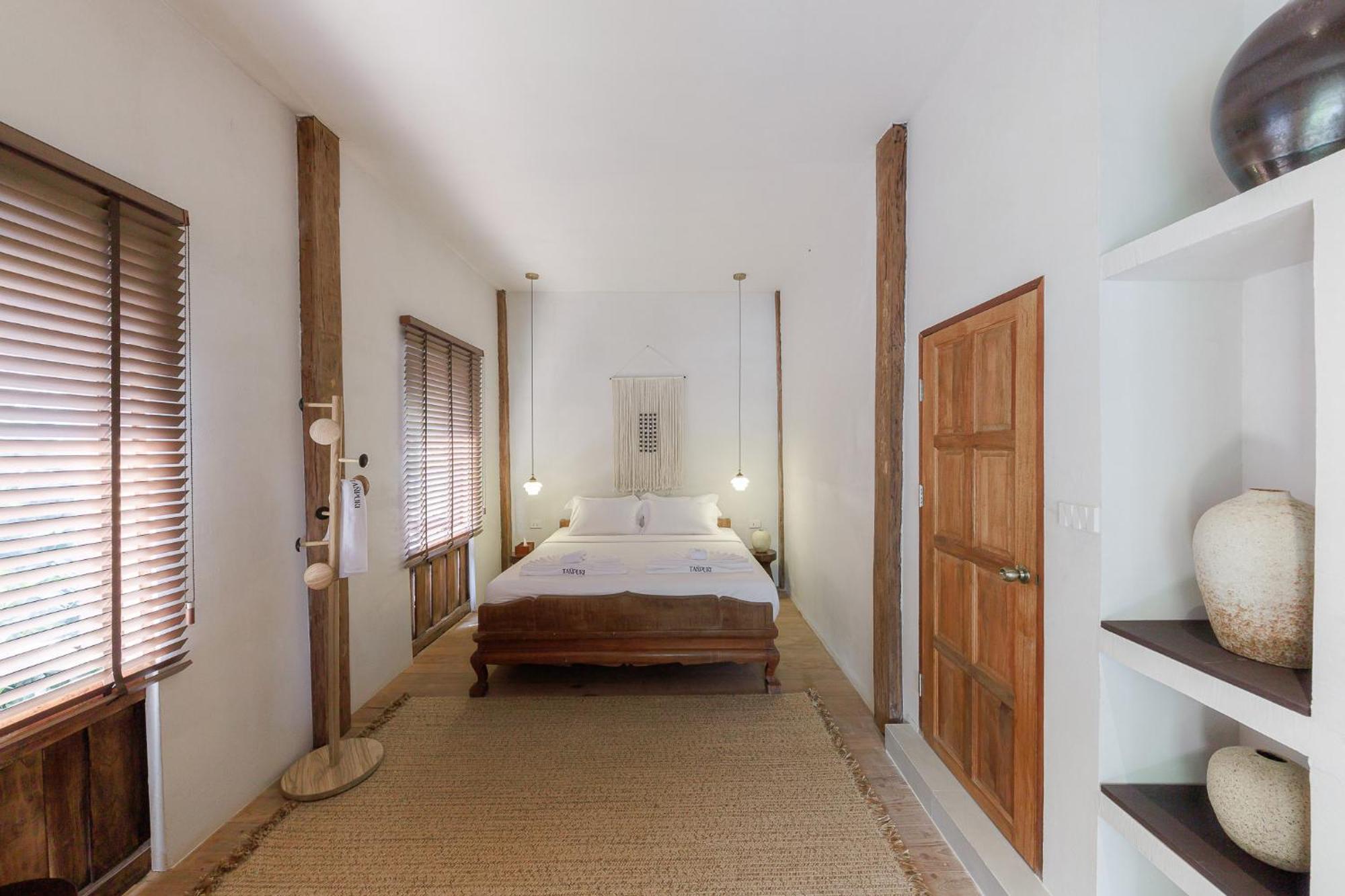 Villa Tanpuri Thapea - Prime Location Estate *