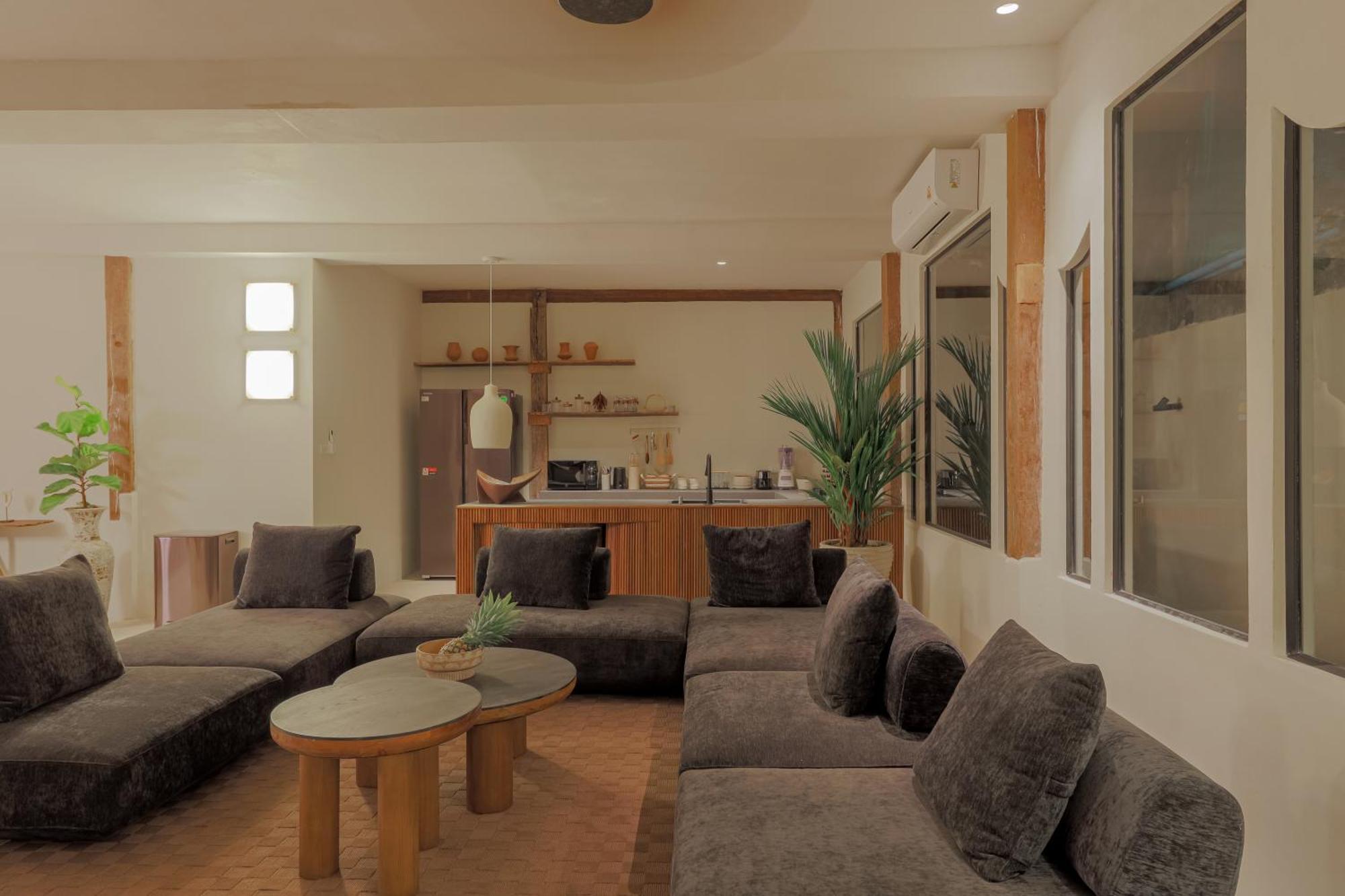 Tanpuri Thapea - Prime Location Estate