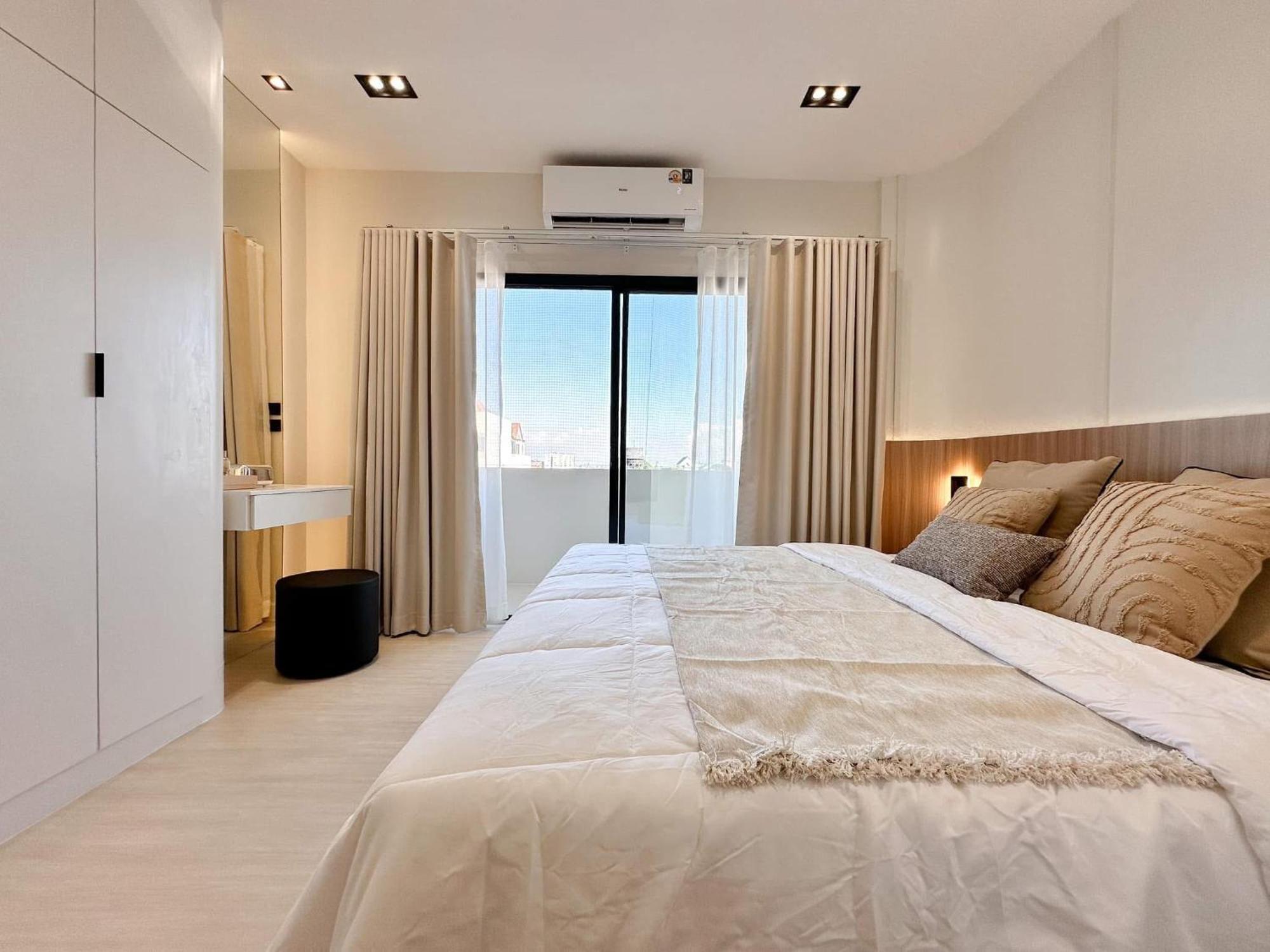 Apartment Modern Luxury King-bed & For Easy Travel