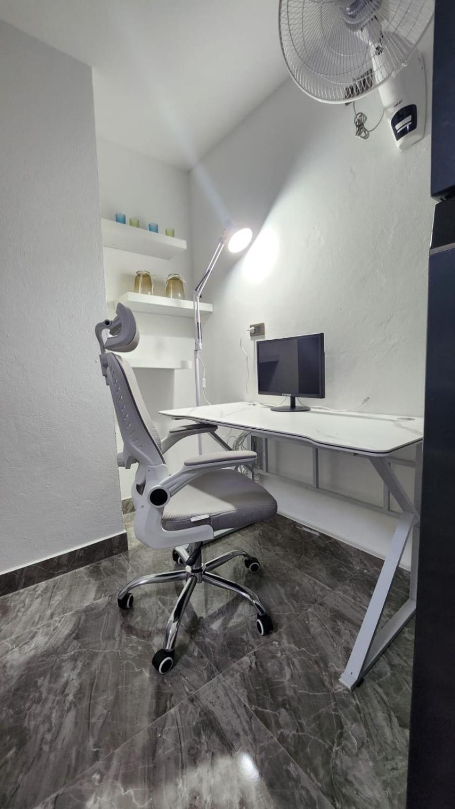 Apartment 902 2 Fully Renovated Luxurious *