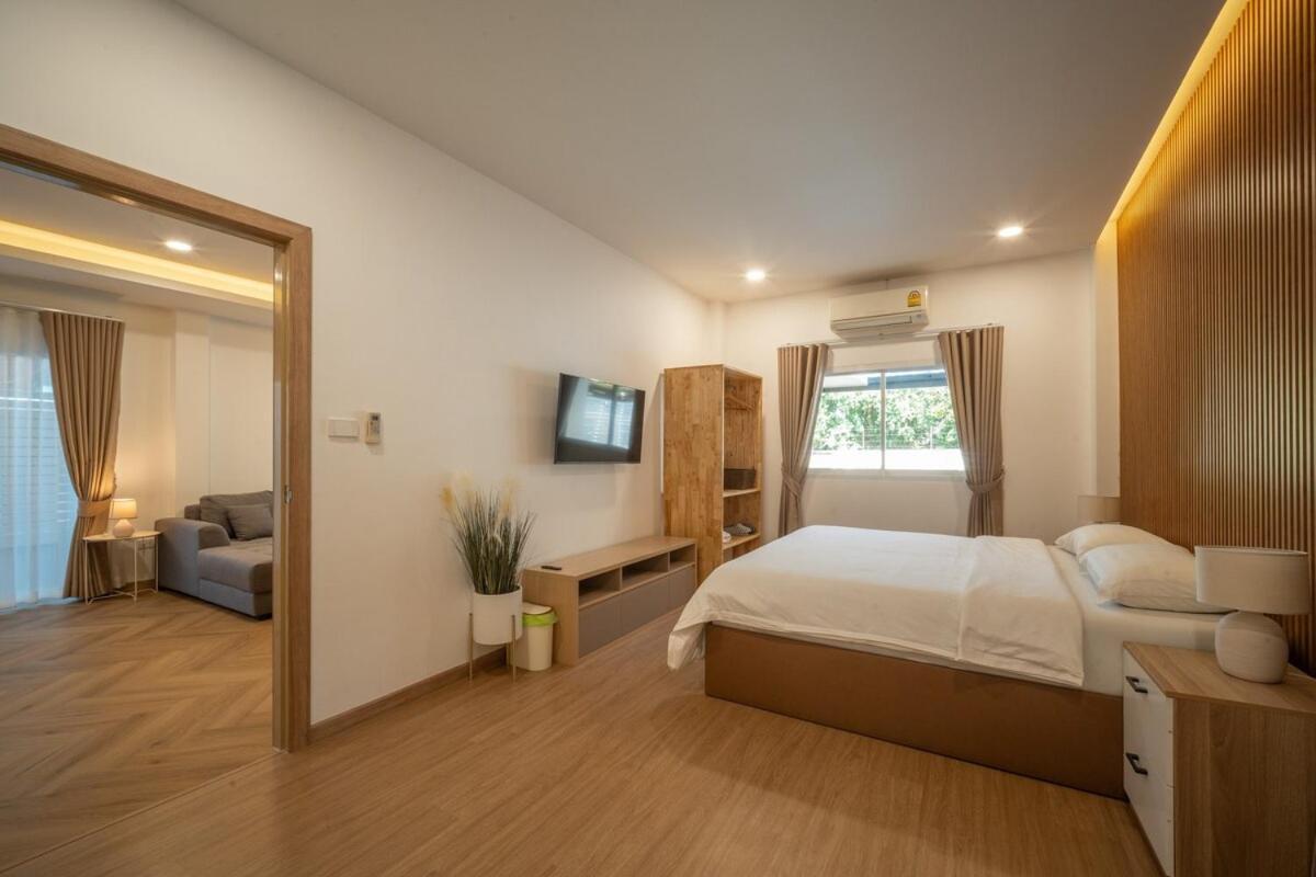 Baan San Sook Pool At Nimman Villa