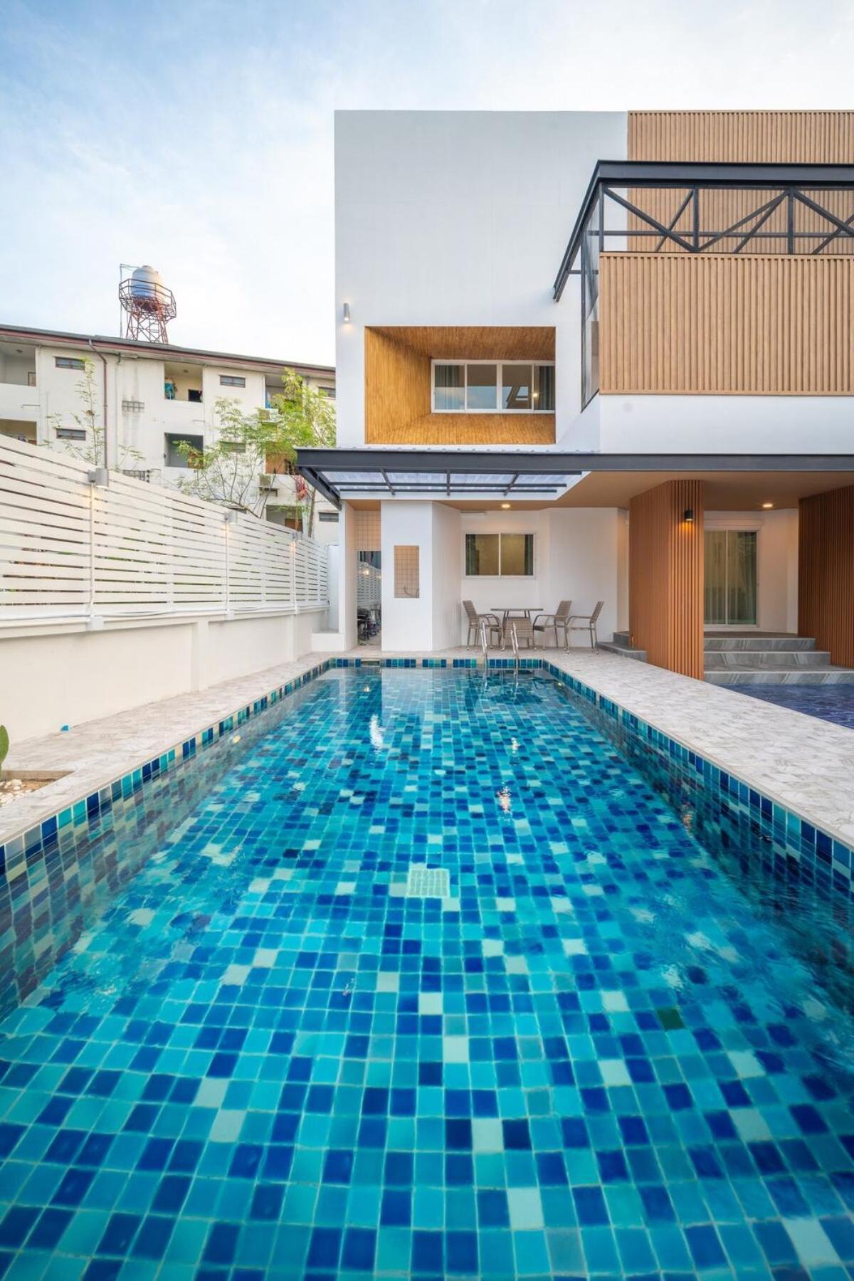 Baan San Sook Pool At Nimman Villa *