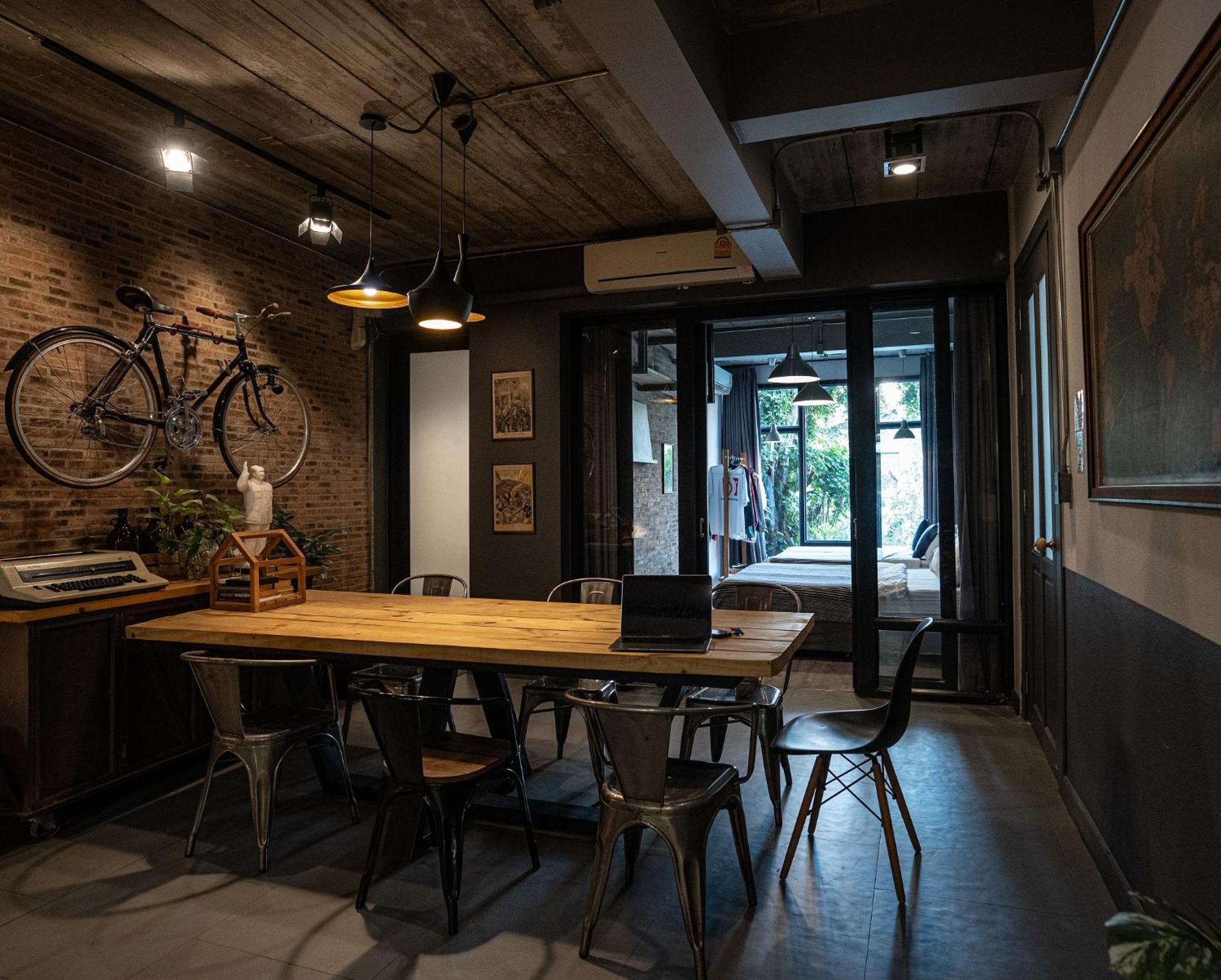 Pyur By Ombra House