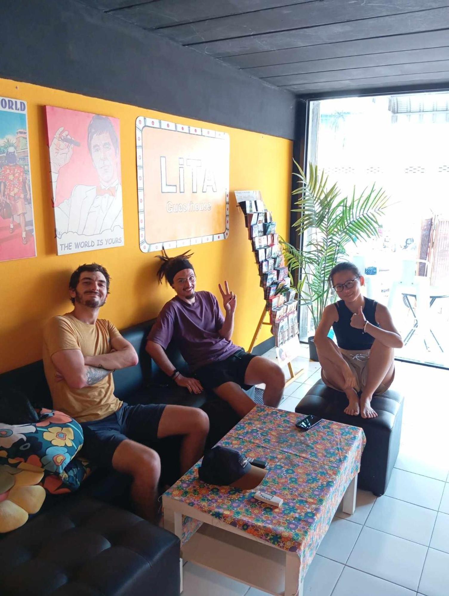 Albergue Lita *