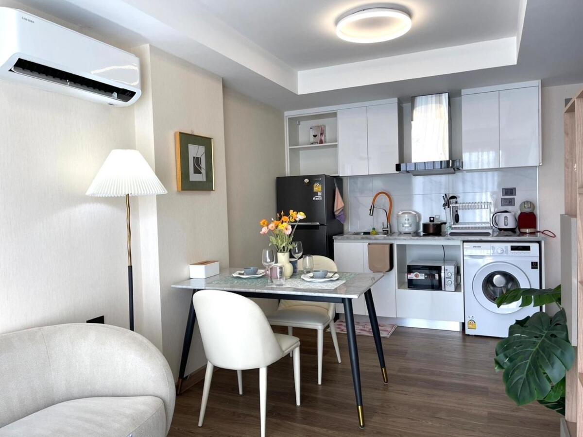 The One Chiangmai Seven Apartment *