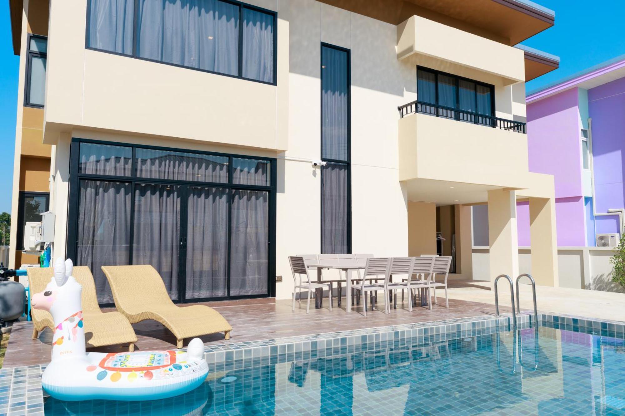 Kanna Pool Villa *
