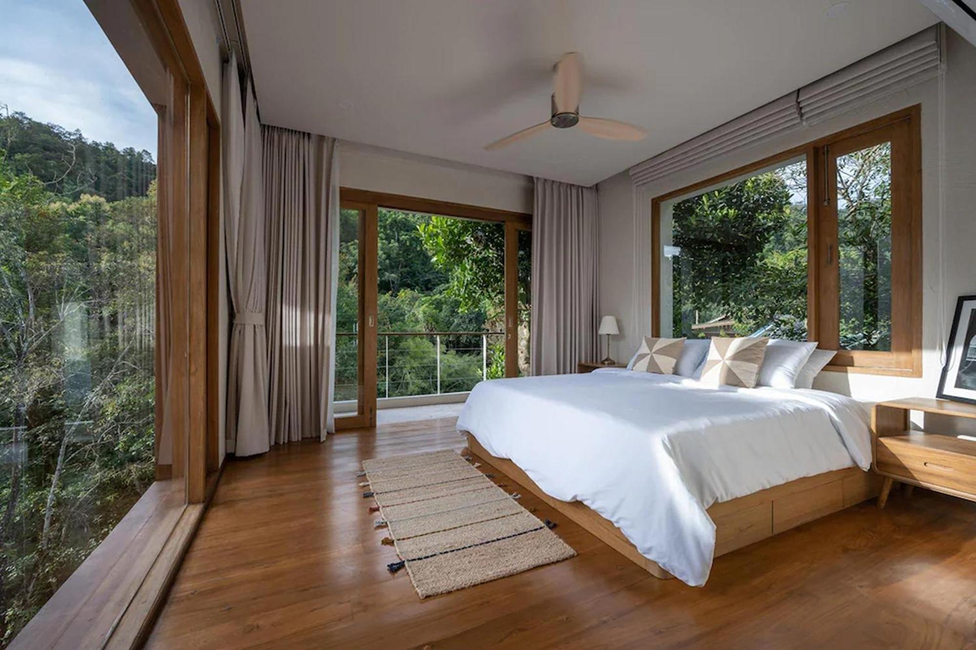 Hotel Taryn Tara Cafe And Chiang Mai