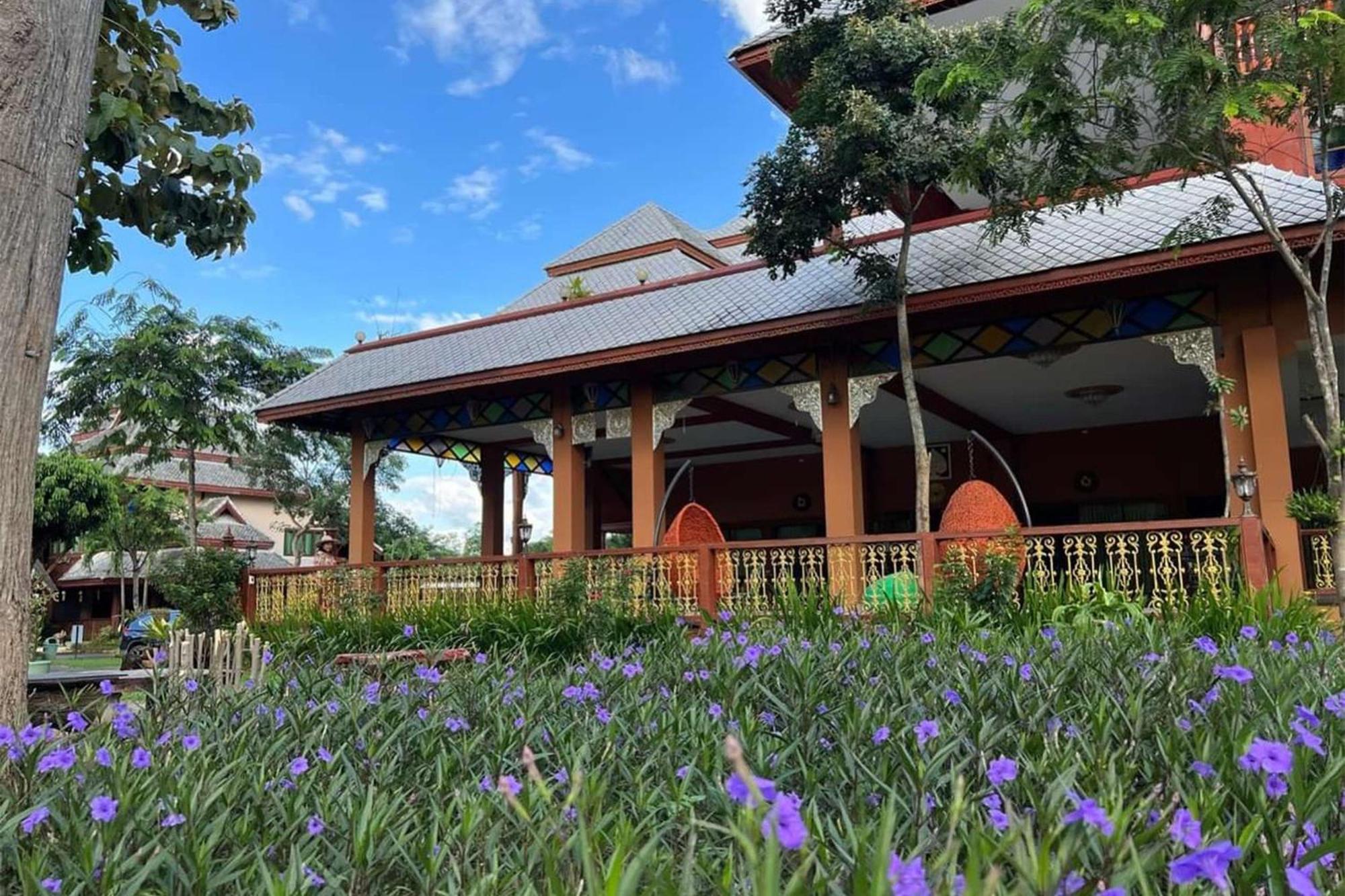 Hotel Romsak Lanna Chiang Mai