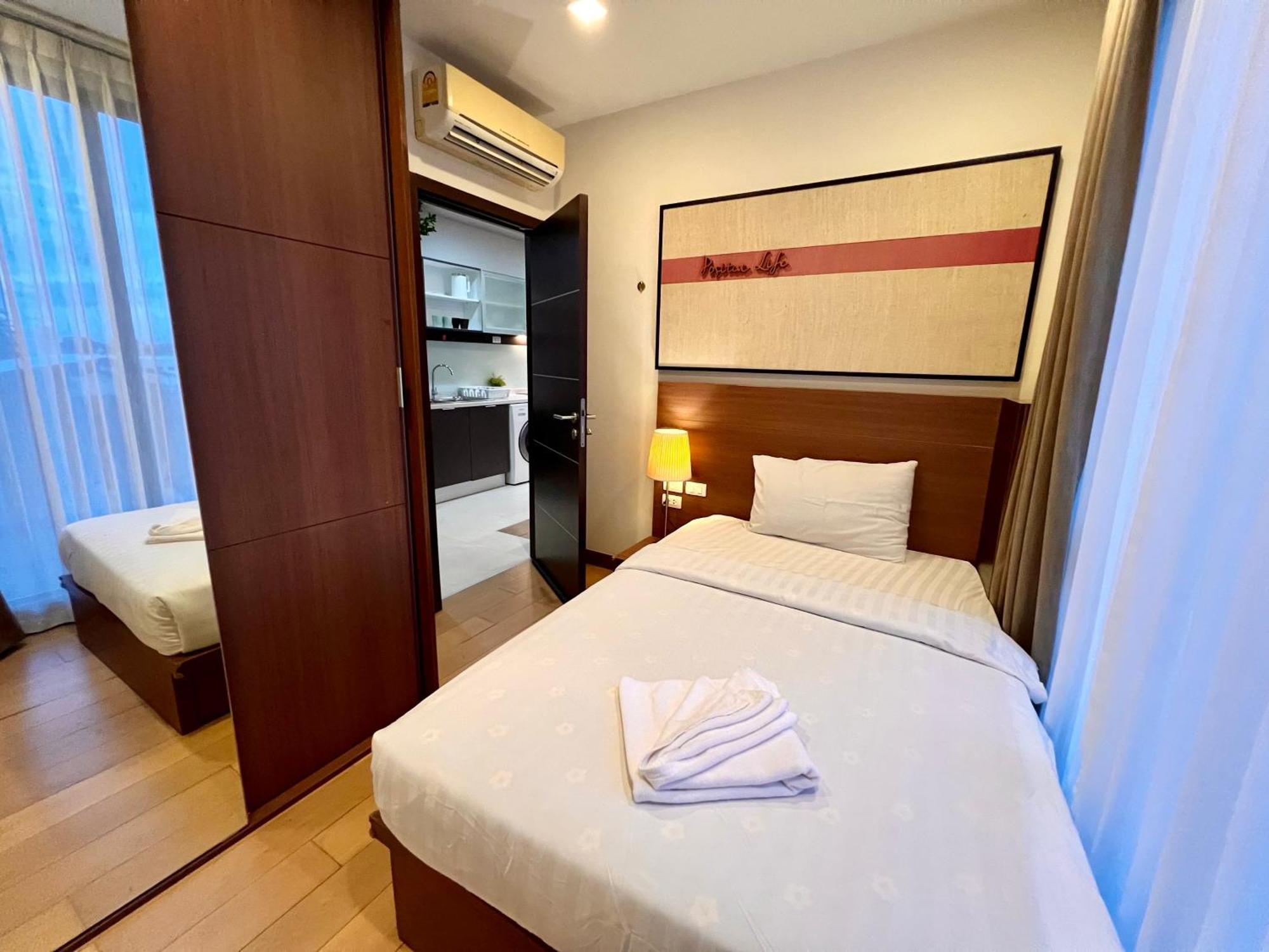 Modern 2-bedroom With Pool Apartment *