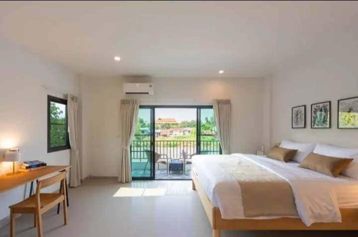 Modern House Cnx Hotel 2*