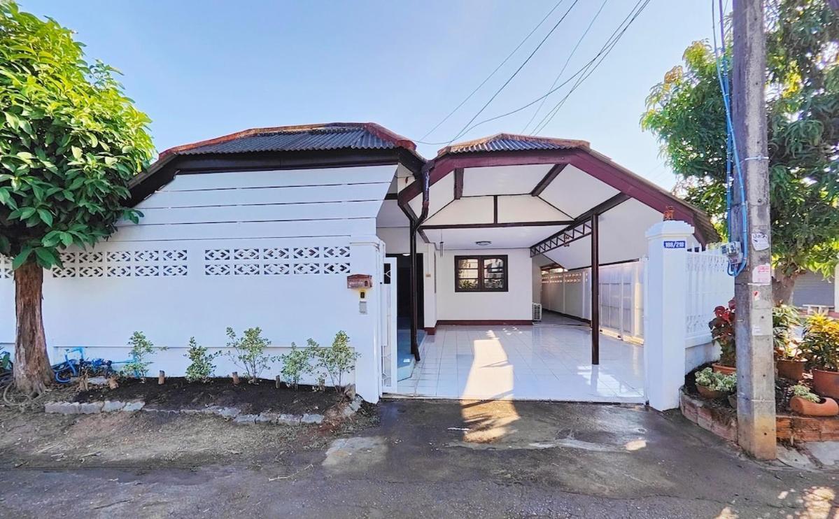 Villa Sansai - 2 Bedrooms 2 Bathrooms Chiang Mai