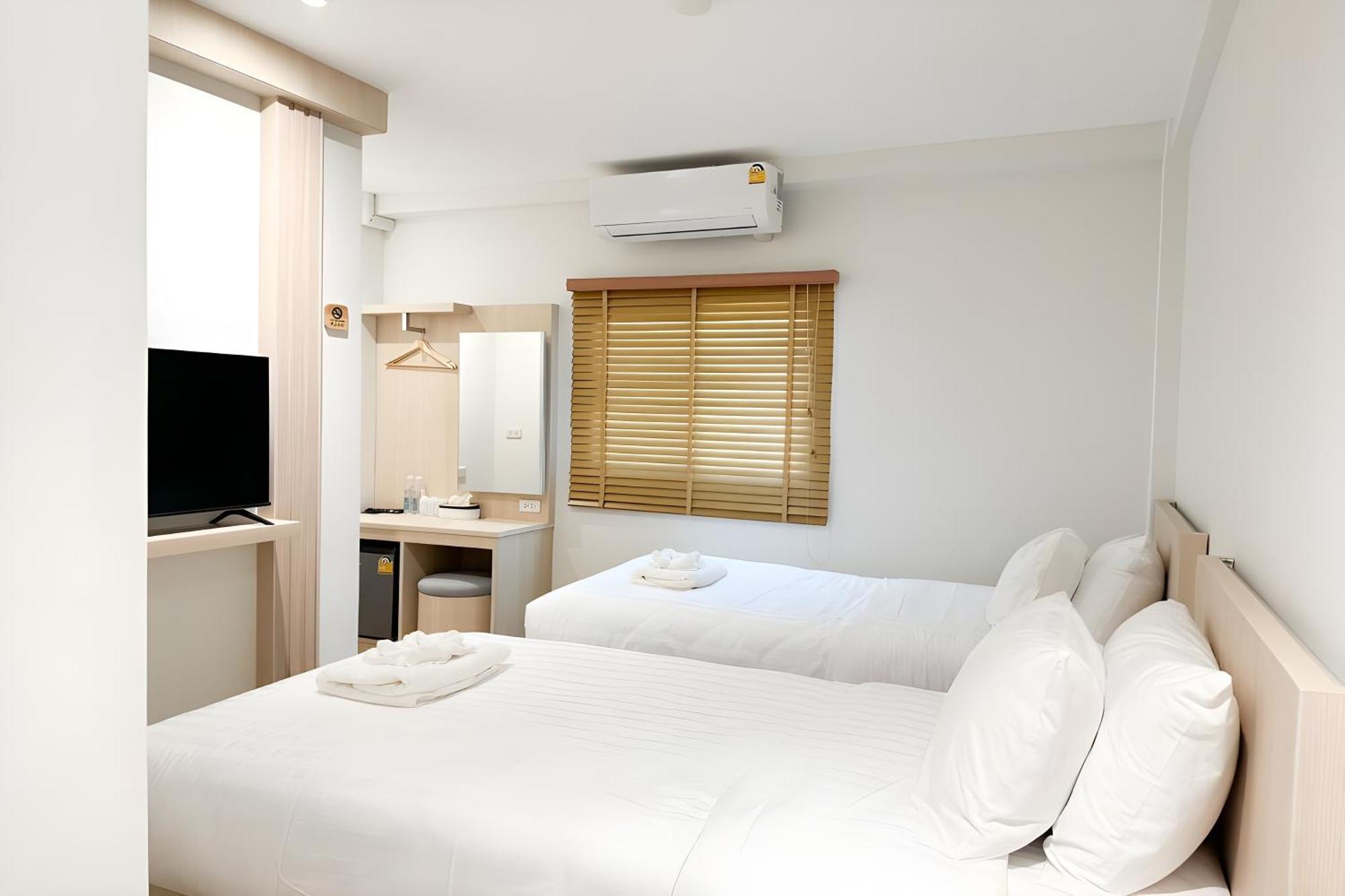 Zhennan Teabar Hotel 2*