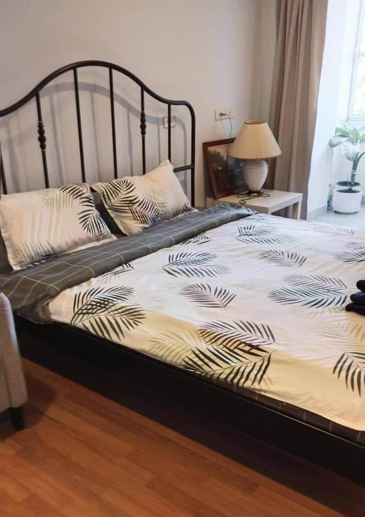 Apartment King Bed Old Town&night Bazaar Quiet Comfortable