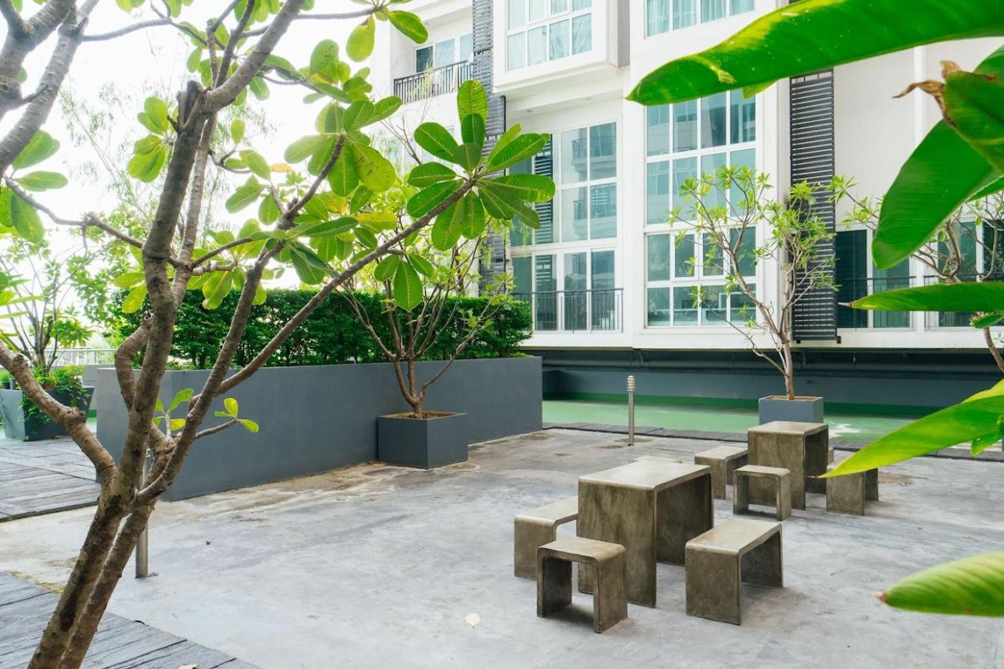 Prio Signature Aparthotel Chiang Mai