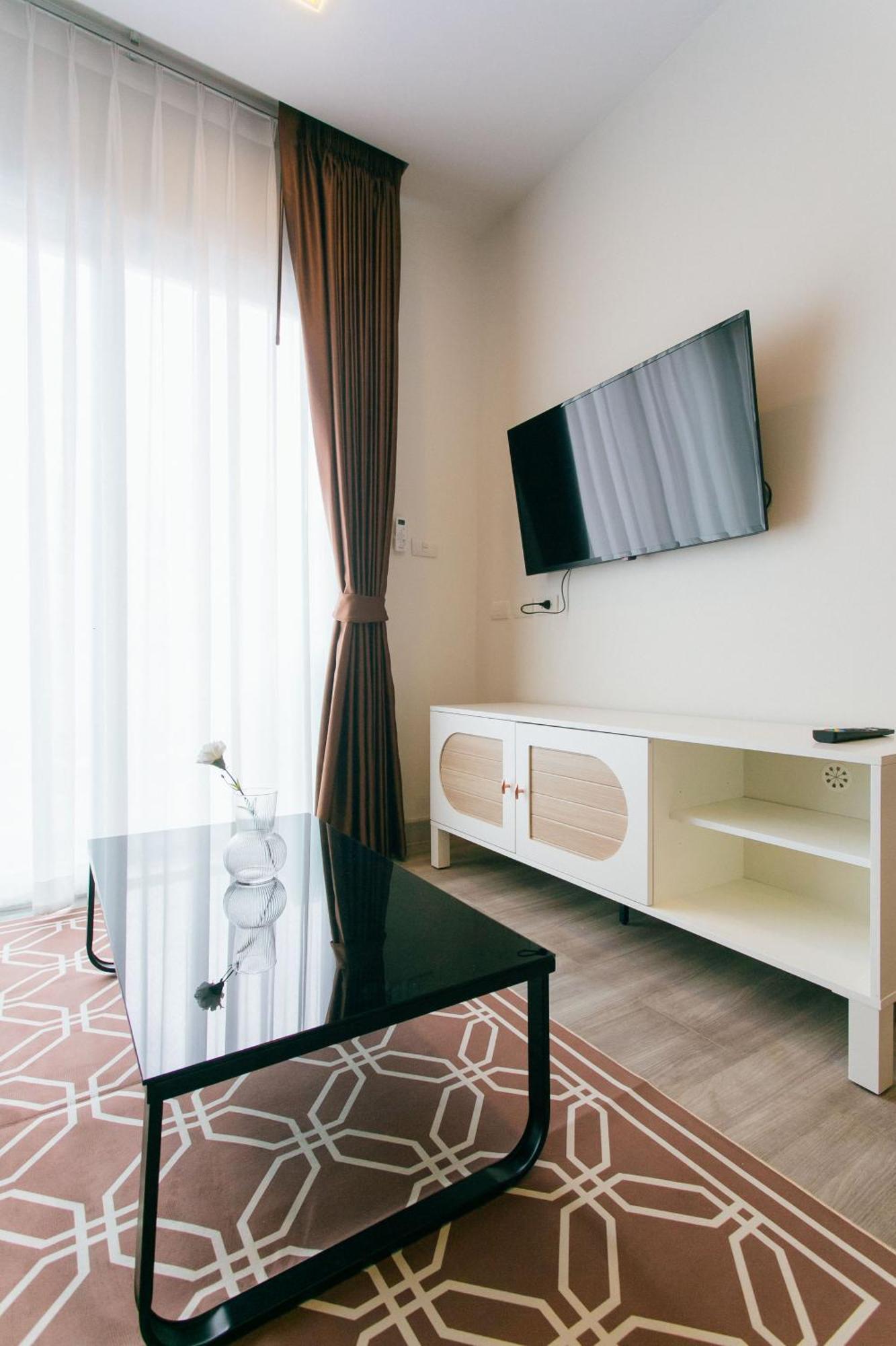 Prio Signature Aparthotel Chiang Mai
