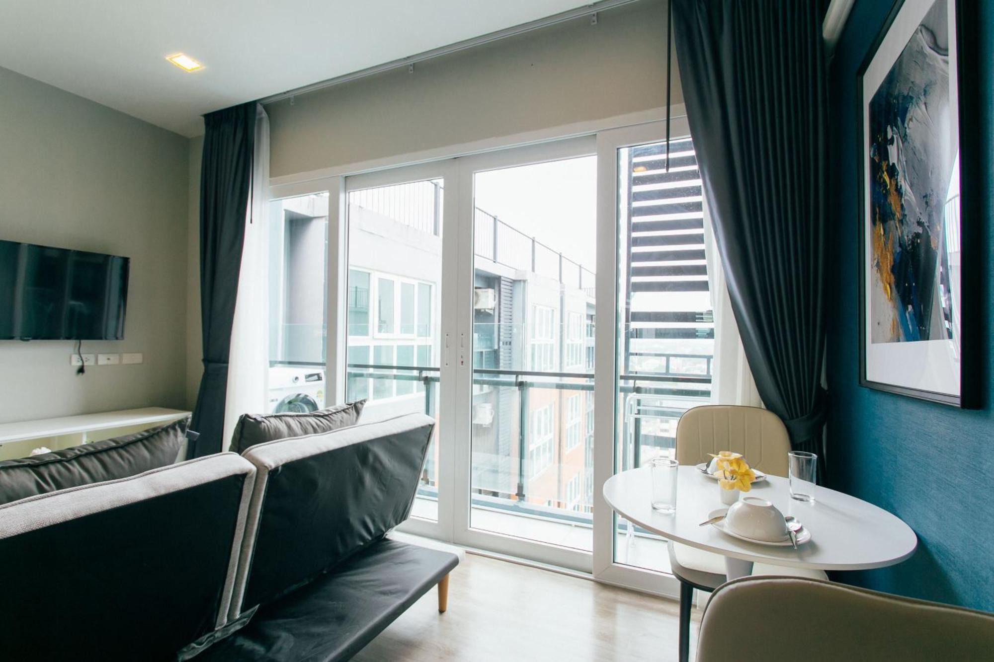 Prio Signature Aparthotel Chiang Mai