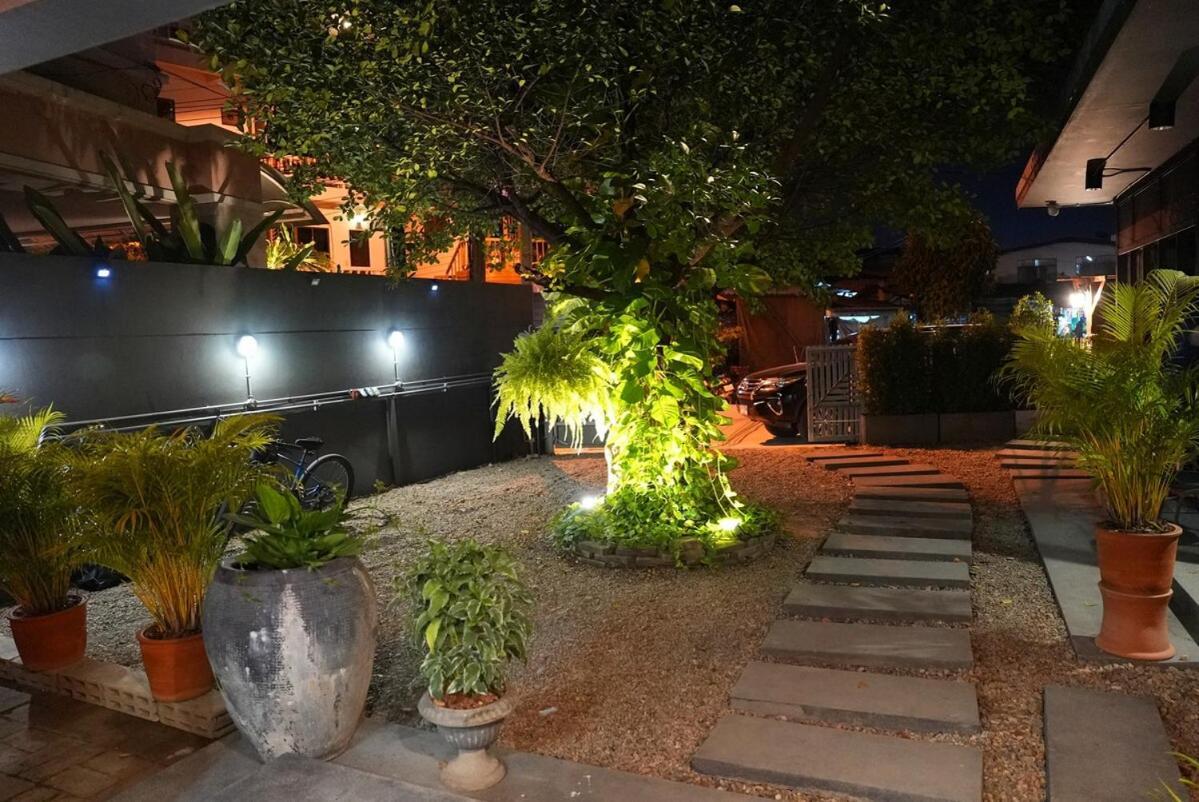 Villa Sundee Garden Tapae Gate