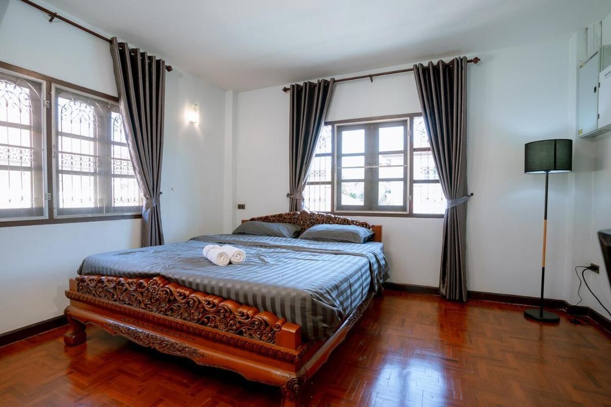 3br Cosy In Chiangmai With Public Pool Holiday home Chiang Mai