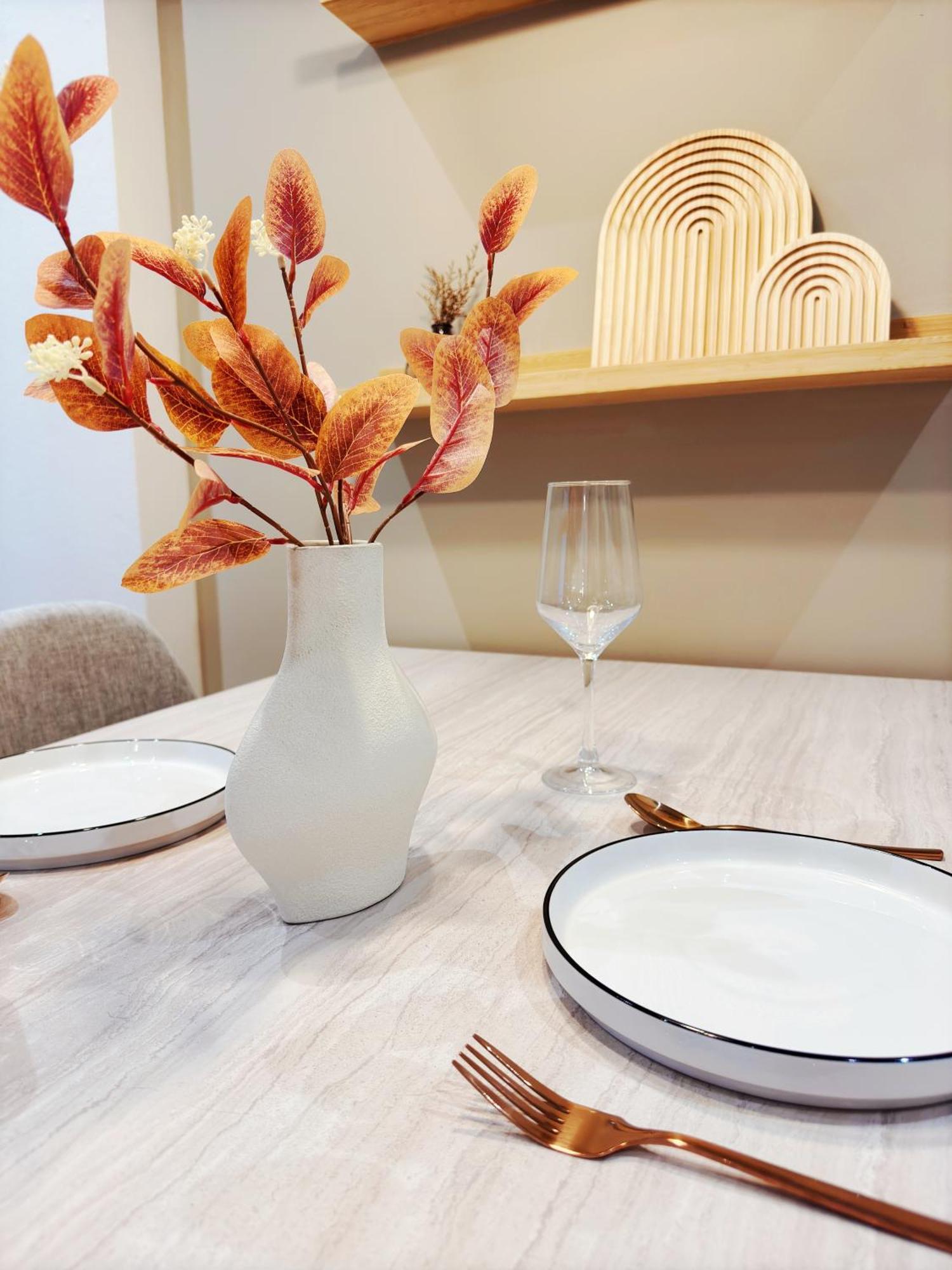 Perfect Location 150m Walk To One Nimman 100m To Maya ,city Center Apartment