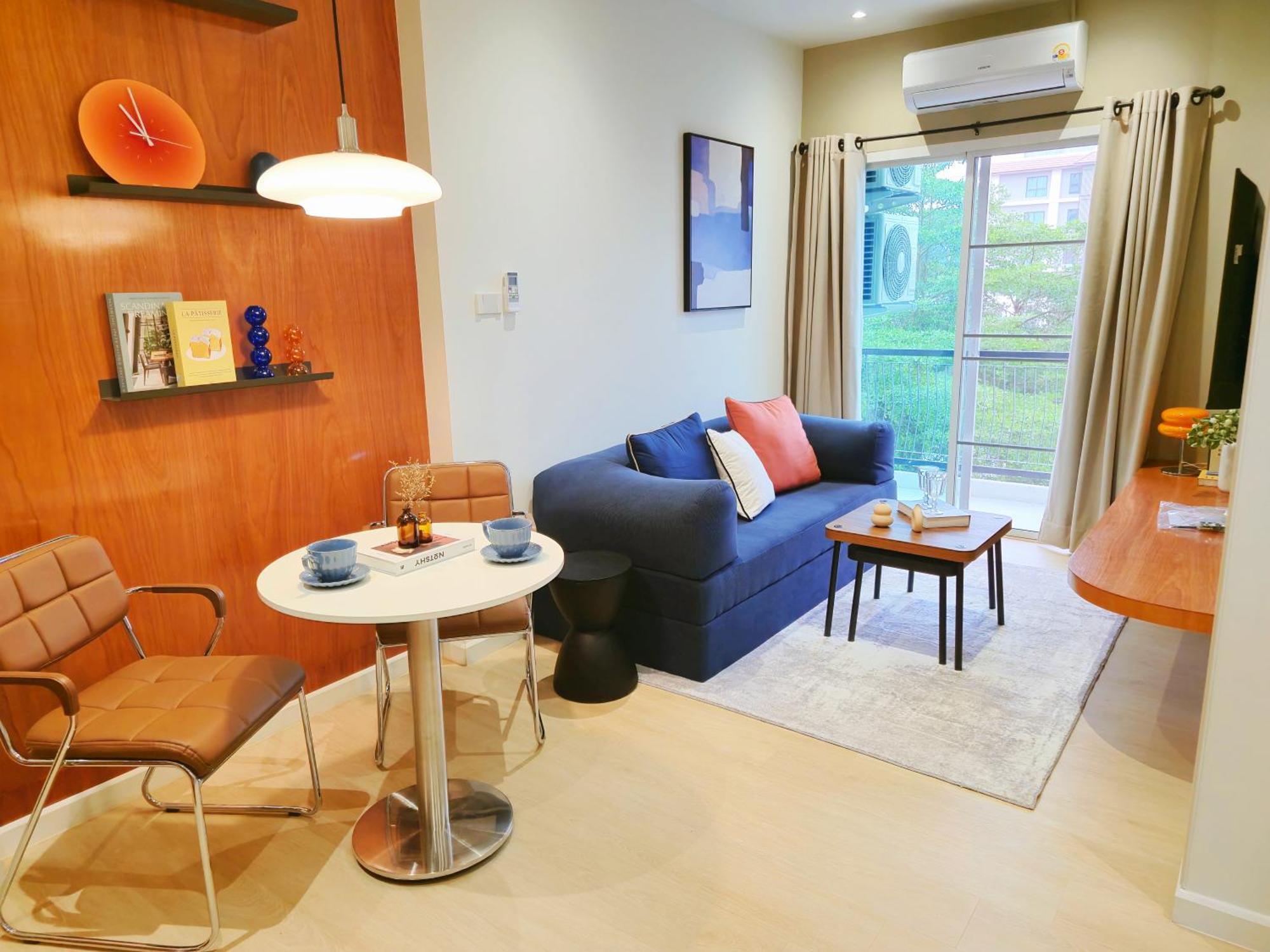 Perfect Location 150m Walk To One Nimman 100m To Maya ,city Center Chiang Mai