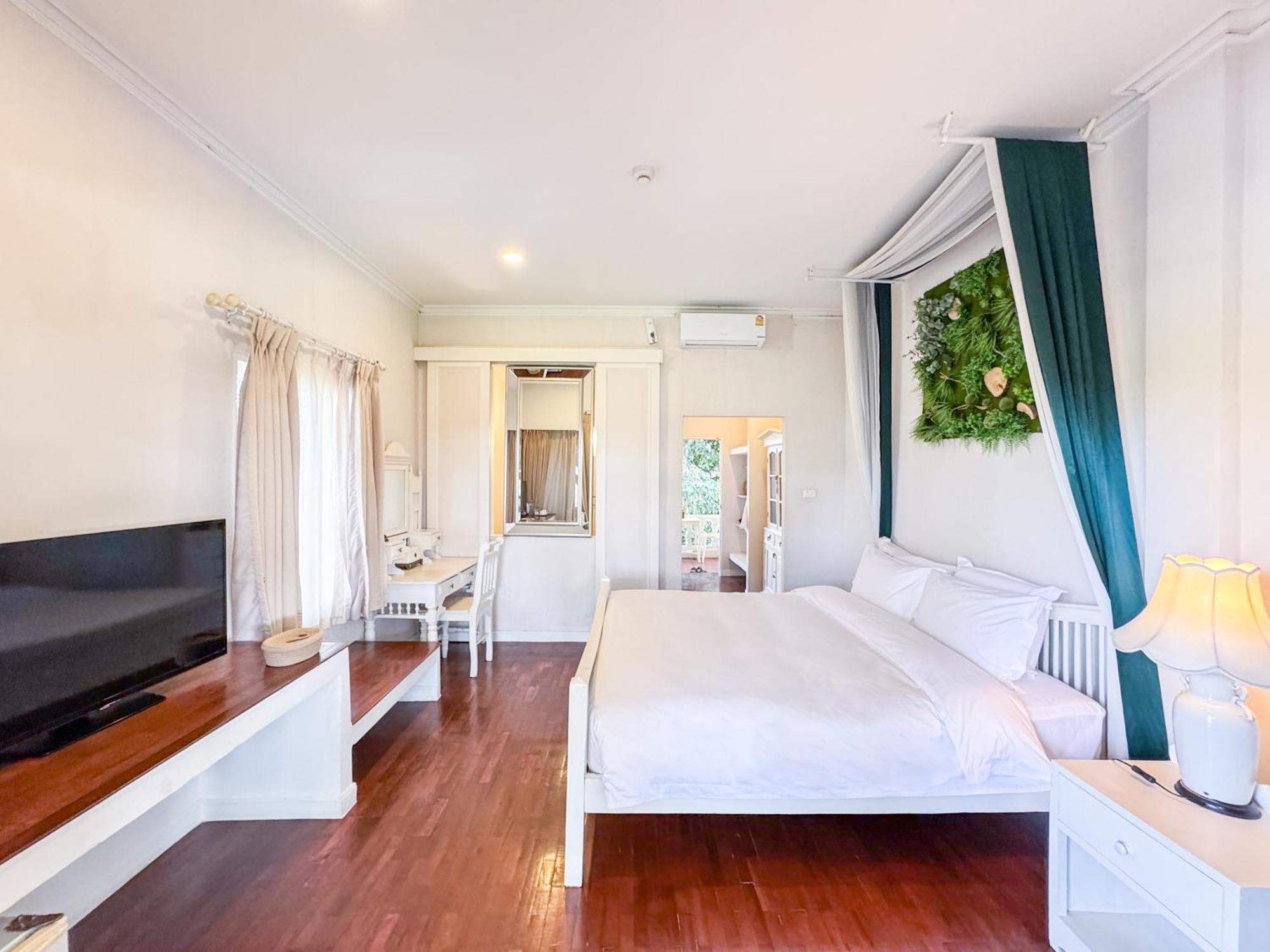 The Cathay & Chiang Mai