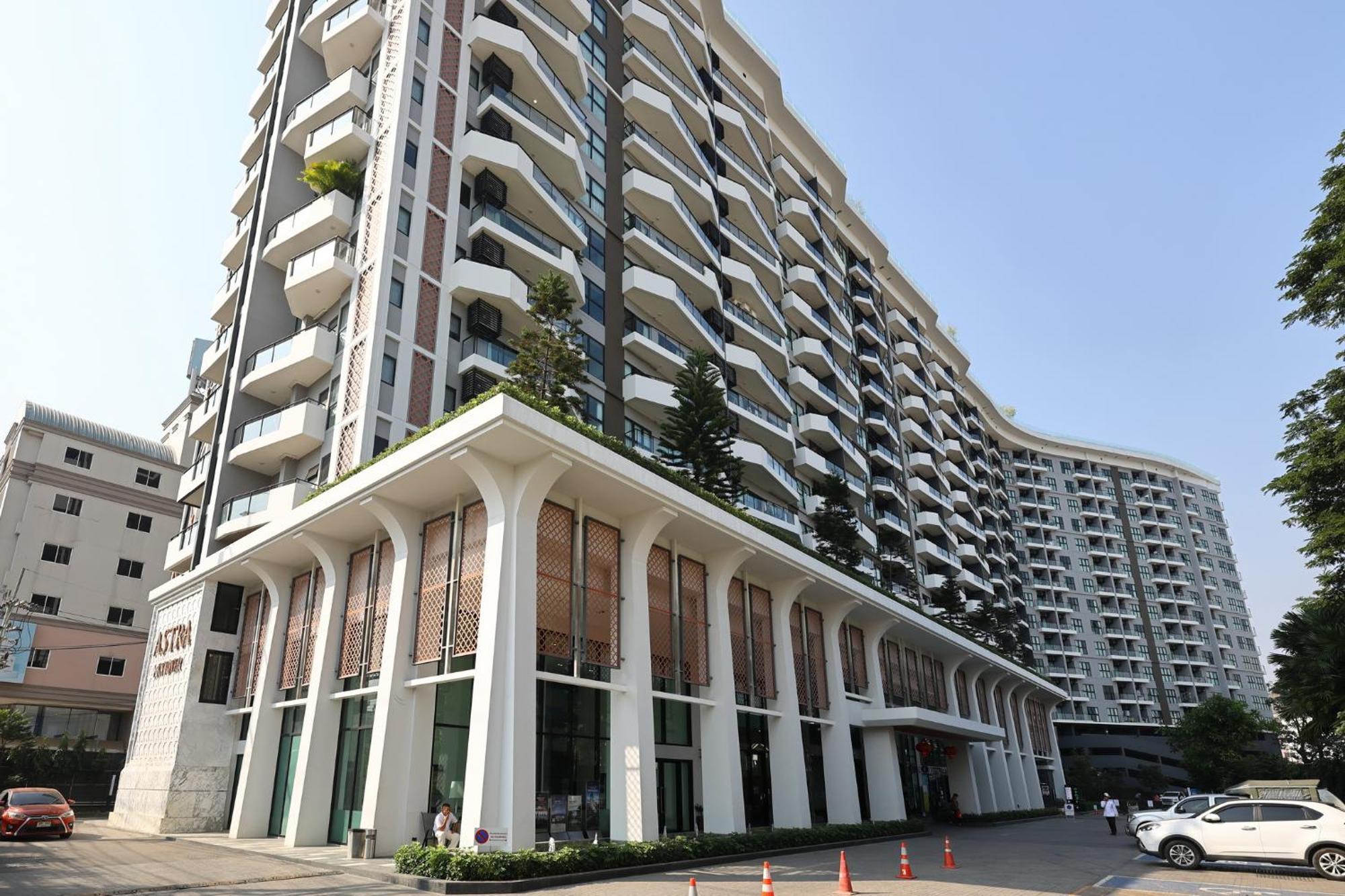 Luxury Astra Sky River Apartamento Chiang Mai