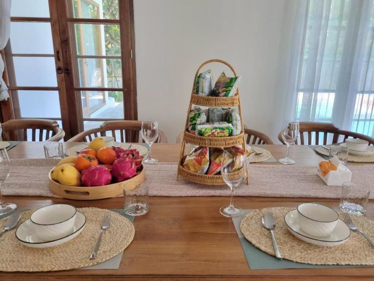 Holiday home Near Ancient City, Walking Night Bazaar, 6 Bedroom 7 Bathroom Luxury Pool Garden Chiang Mai