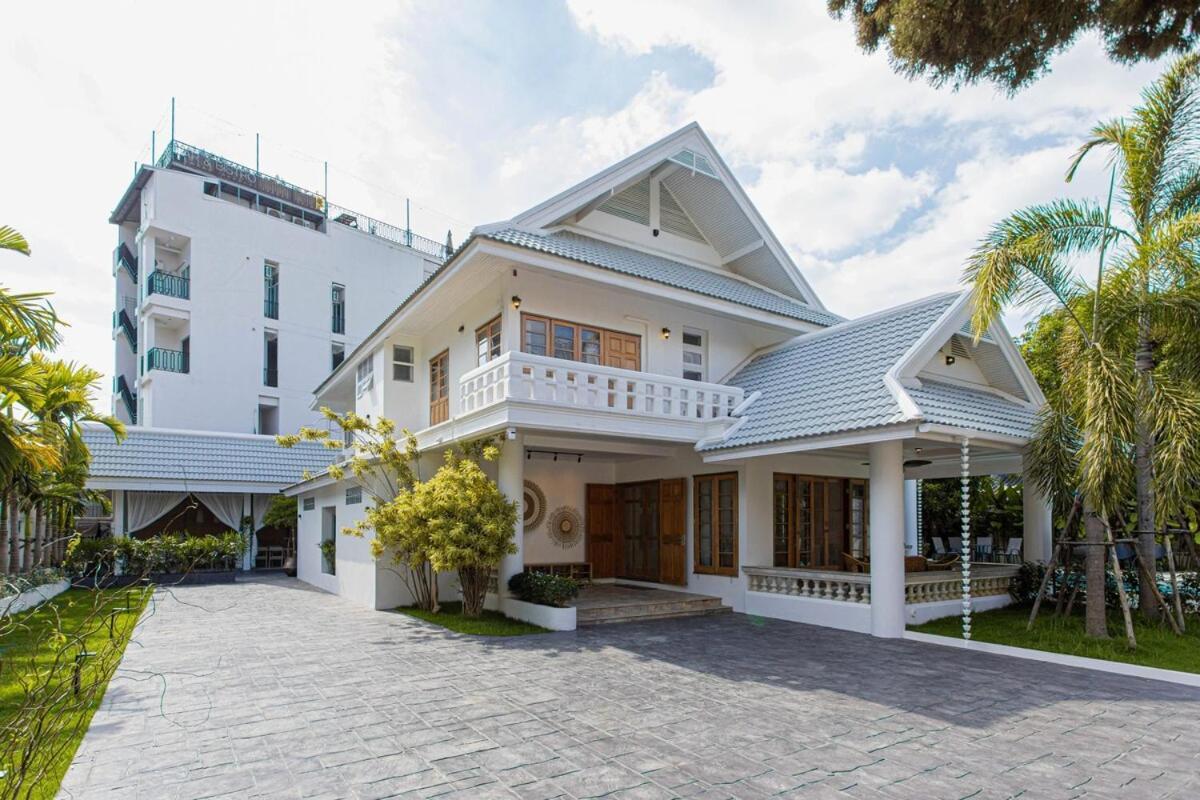 Near Ancient City, Walking Night Bazaar, 6 Bedroom 7 Bathroom Luxury Pool Garden