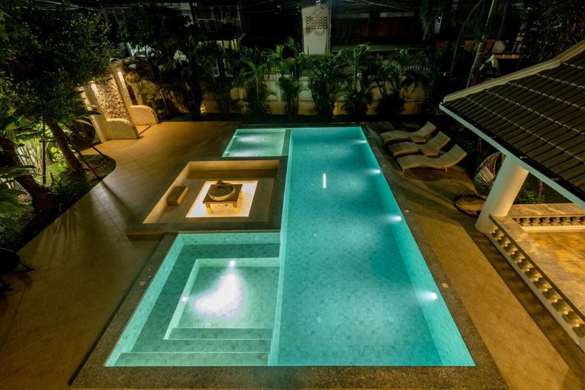 Near Ancient City, Walking Night Bazaar, 6 Bedroom 7 Bathroom Luxury Pool Garden Holiday home *