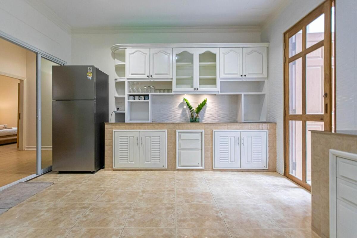 Near Ancient City, Walking Night Bazaar, 6 Bedroom 7 Bathroom Luxury Pool Garden
