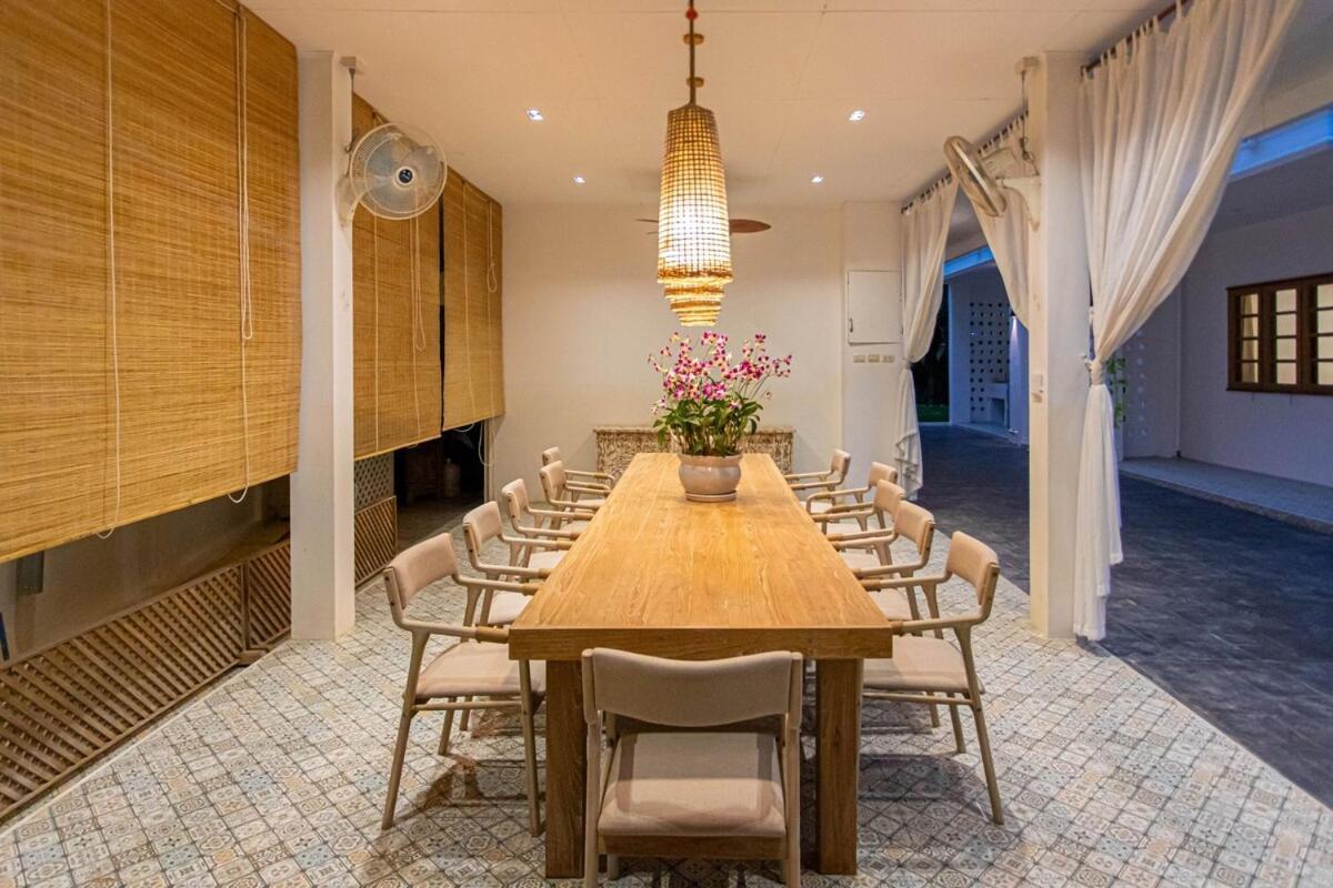 Near Ancient City, Walking Night Bazaar, 6 Bedroom 7 Bathroom Luxury Pool Garden * Chiang Mai