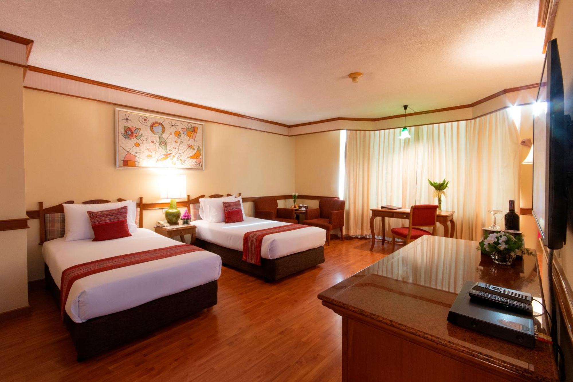 Hotel Duangtawan -sha Extra