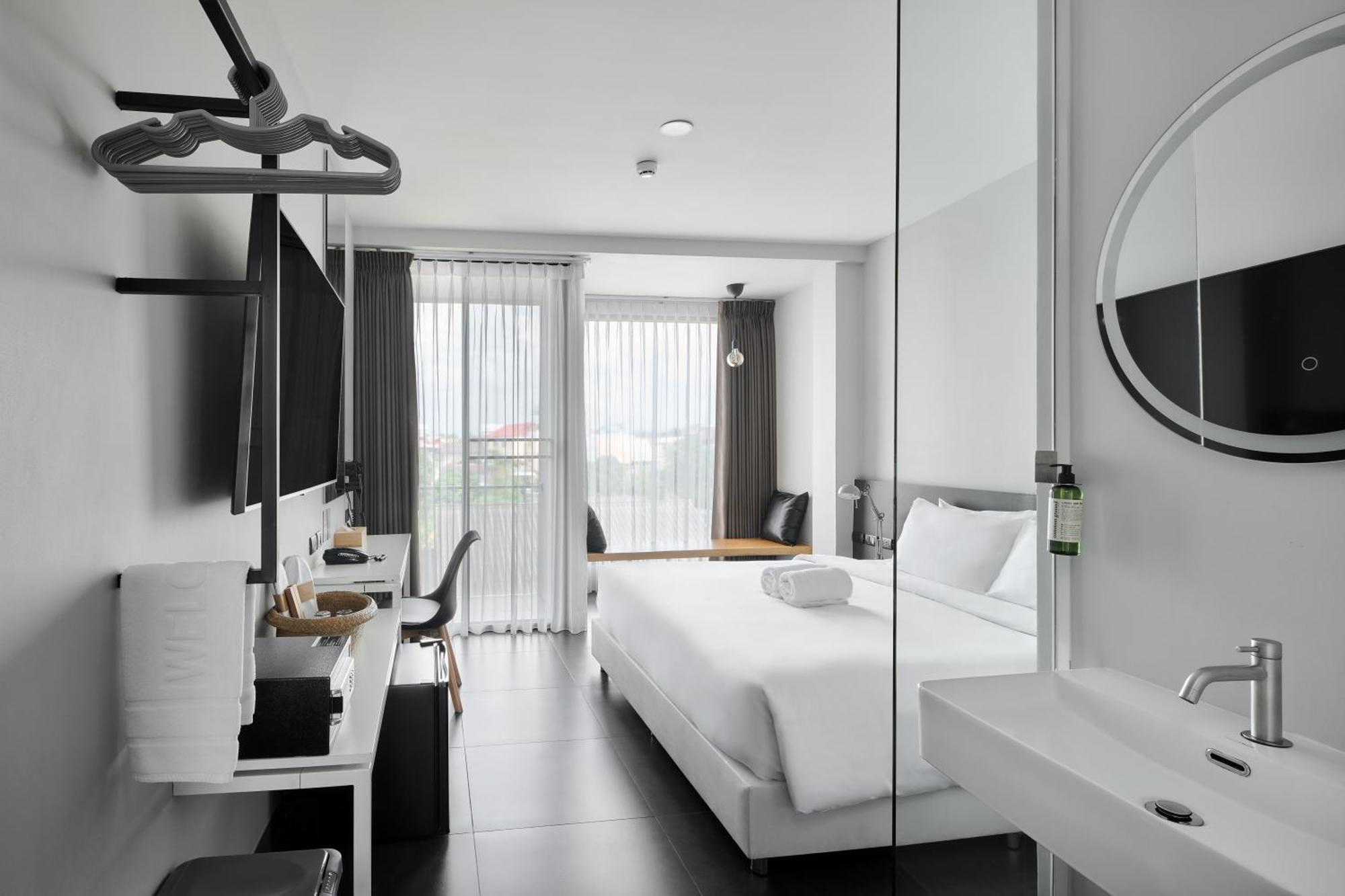 Por Arak Hotel
