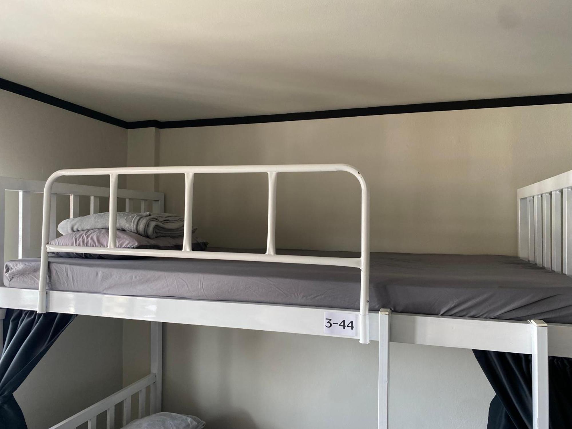 Vibecnx Hostel *