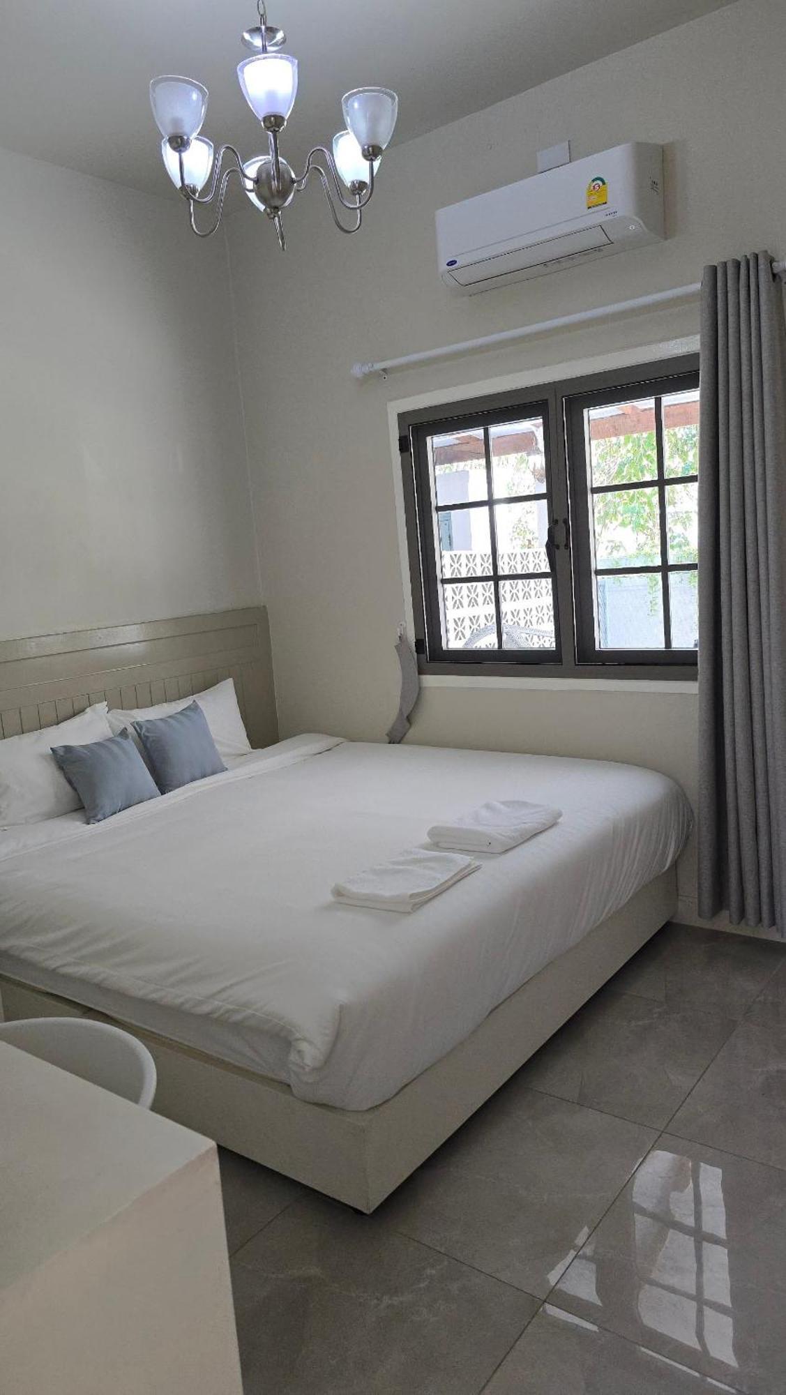 4 Bedroom House Near Cmu, Niemmanheiman And Mountain Holiday home