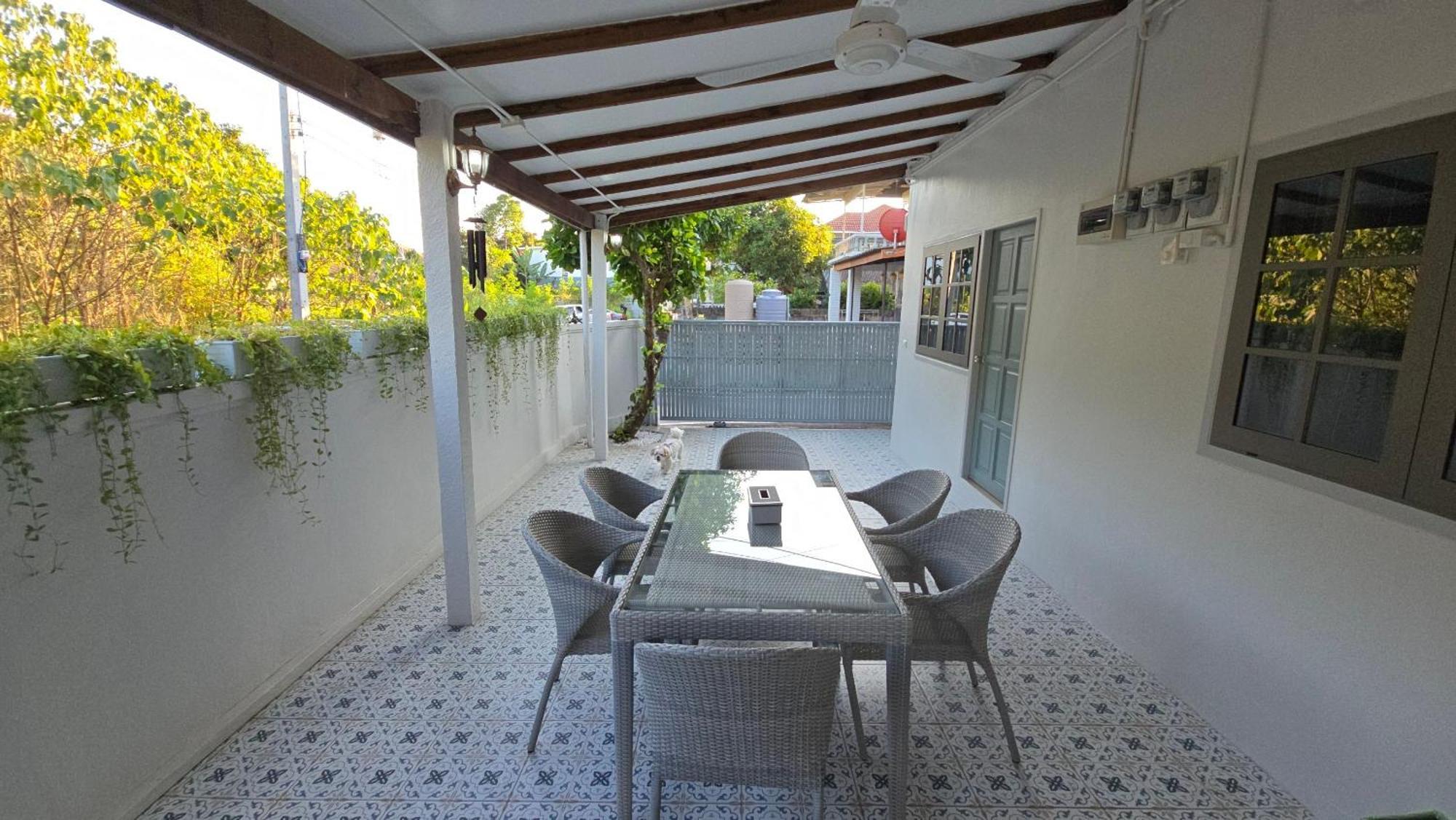 4 Bedroom House Near Cmu, Niemmanheiman And Mountain * Chiang Mai
