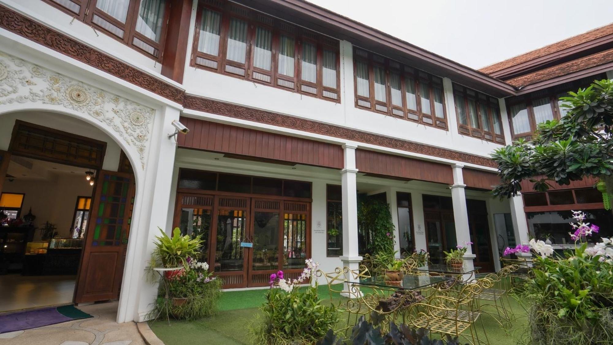 Hotel Kodchasri Thani Chiangmai