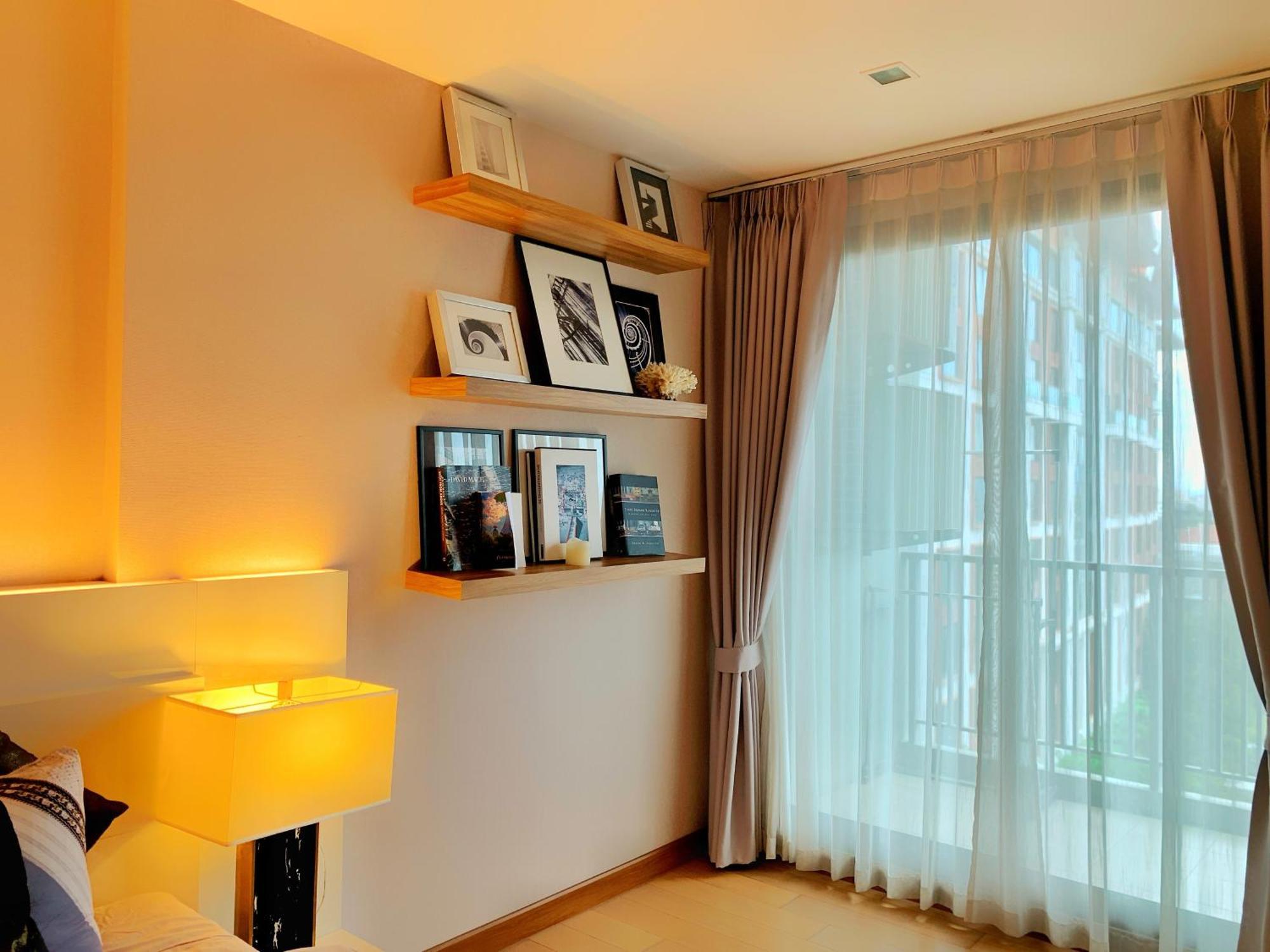 The Astra Cozy Living Apartment *