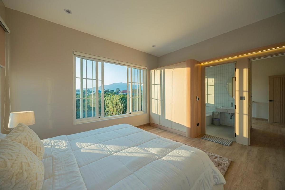 4bedroom Pool Near Airport Villa
