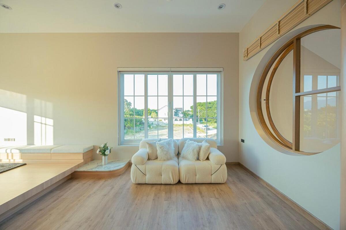 4bedroom Pool Near Airport Villa Chiang Mai